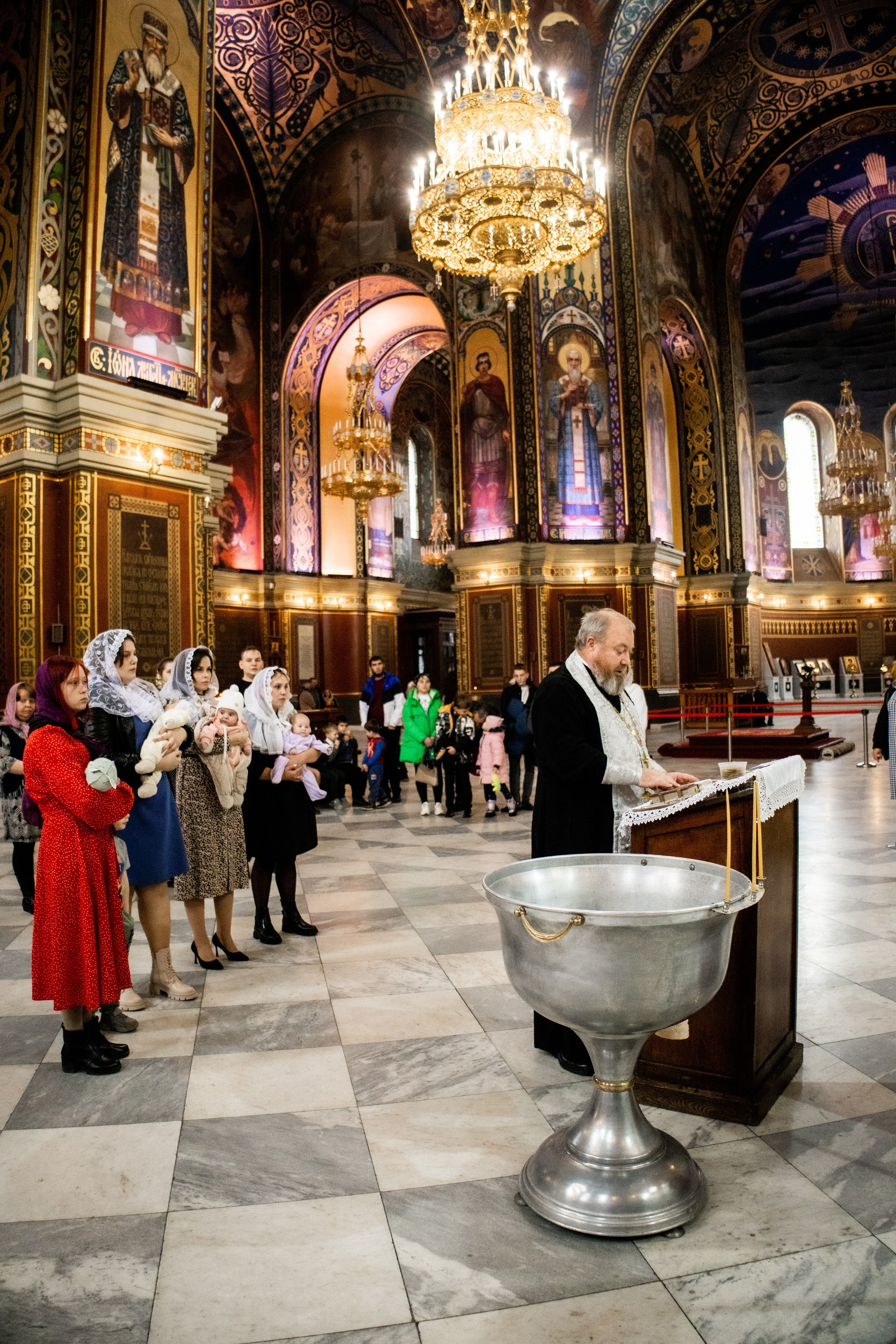 Крещение Алисы. Фотограф Надежда Лукьянова