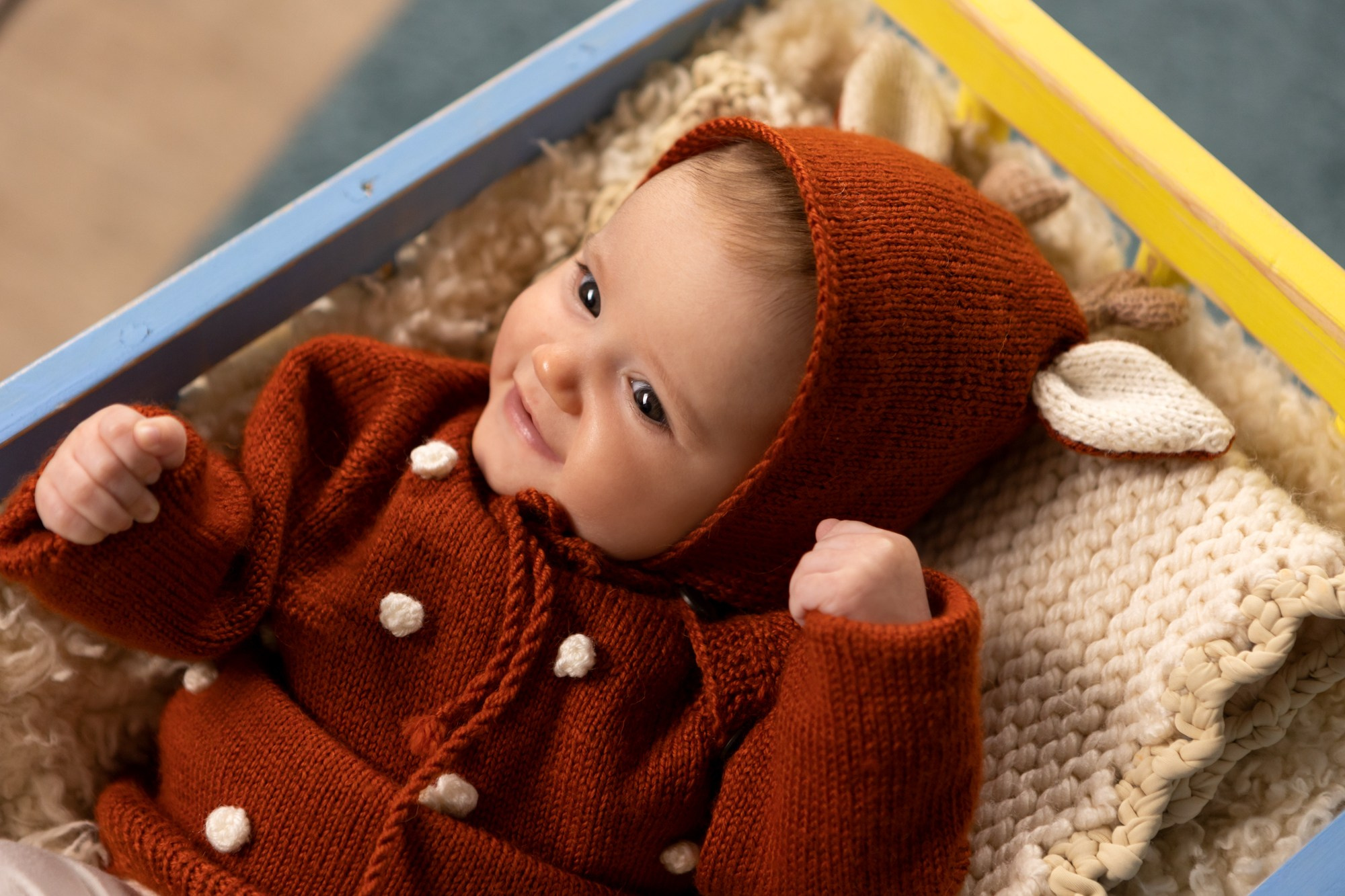 Семейная фотосессия в студии. Фотограф в Оренбурге. Профессиональный фотограф
