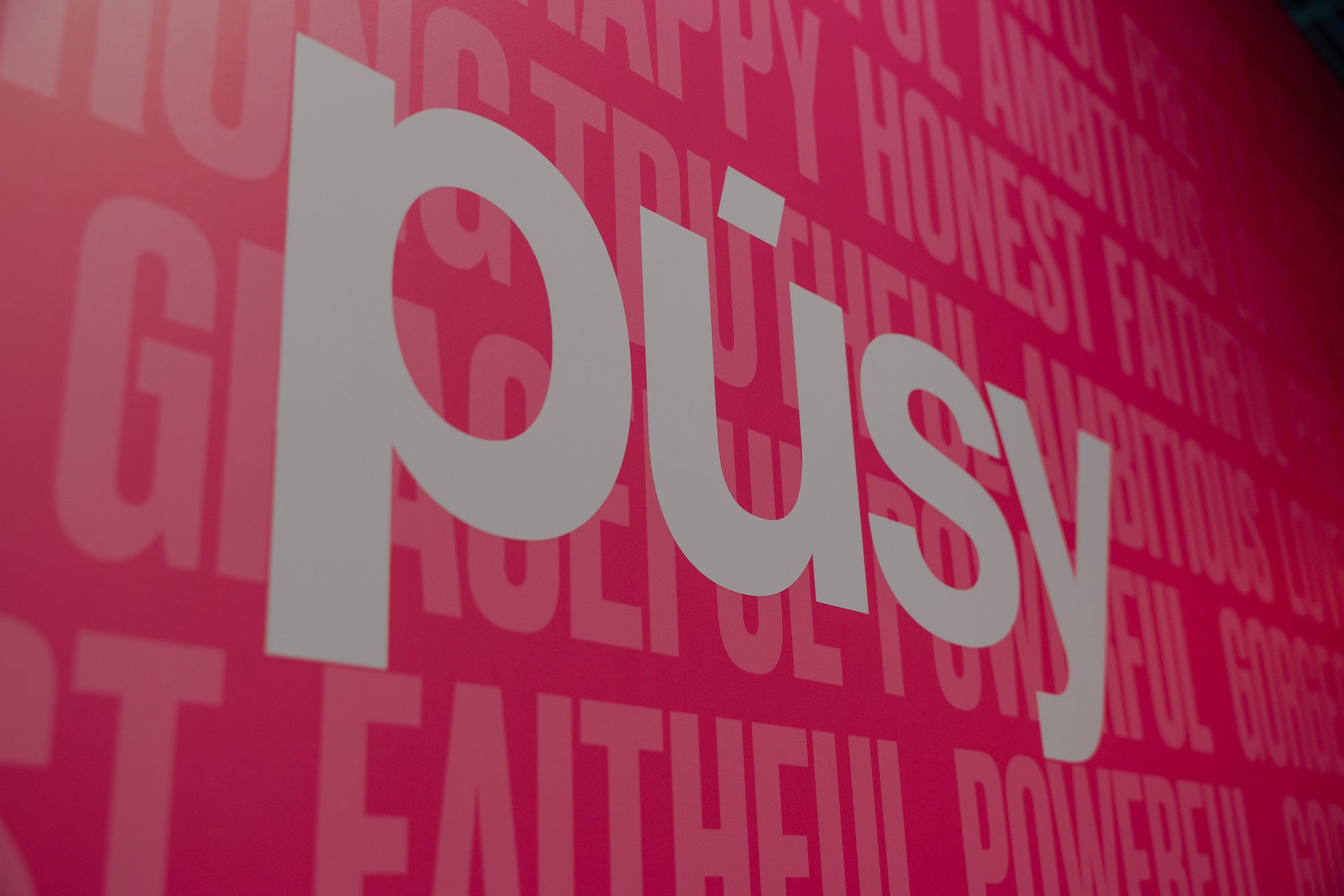 Фотограф на самую масштабную женскую конференцию в России WomenConf. Репортажный фотограф Москва Сергей Дружинин