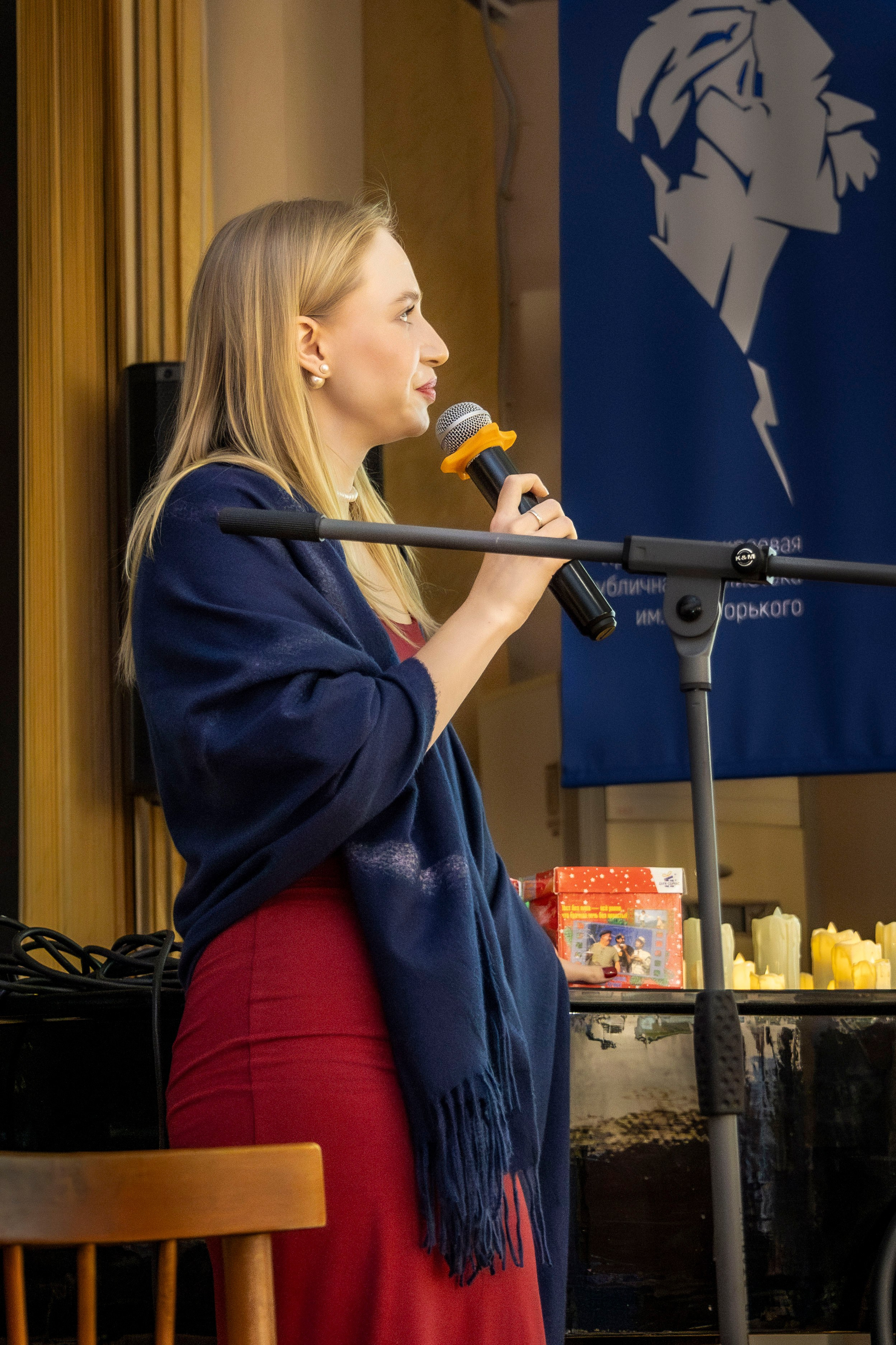 Библиотека им. Горького г. Владивосток. Фотограф г. Владивосток