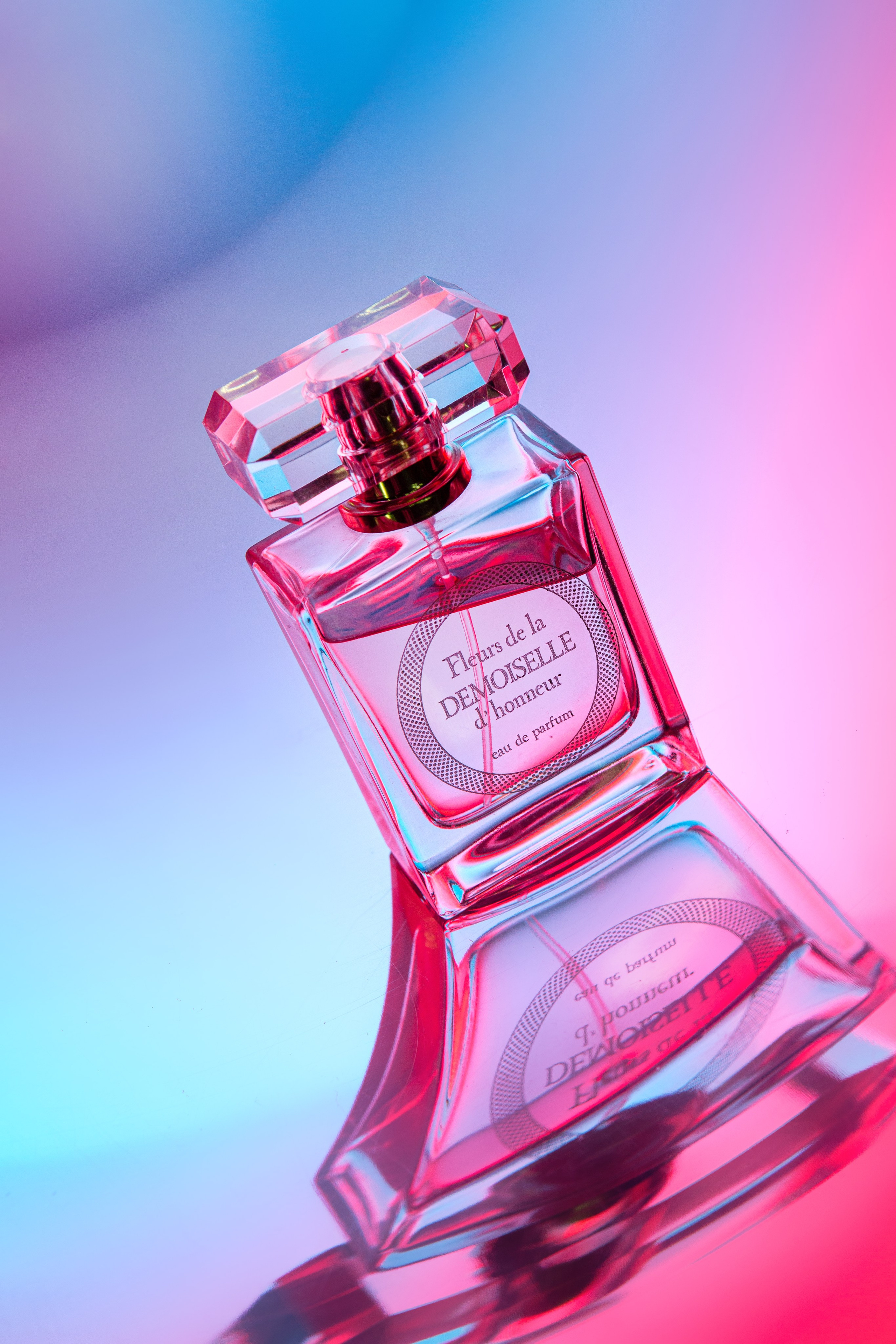 Пьяная чашка. Фотограф Мария Кольцова