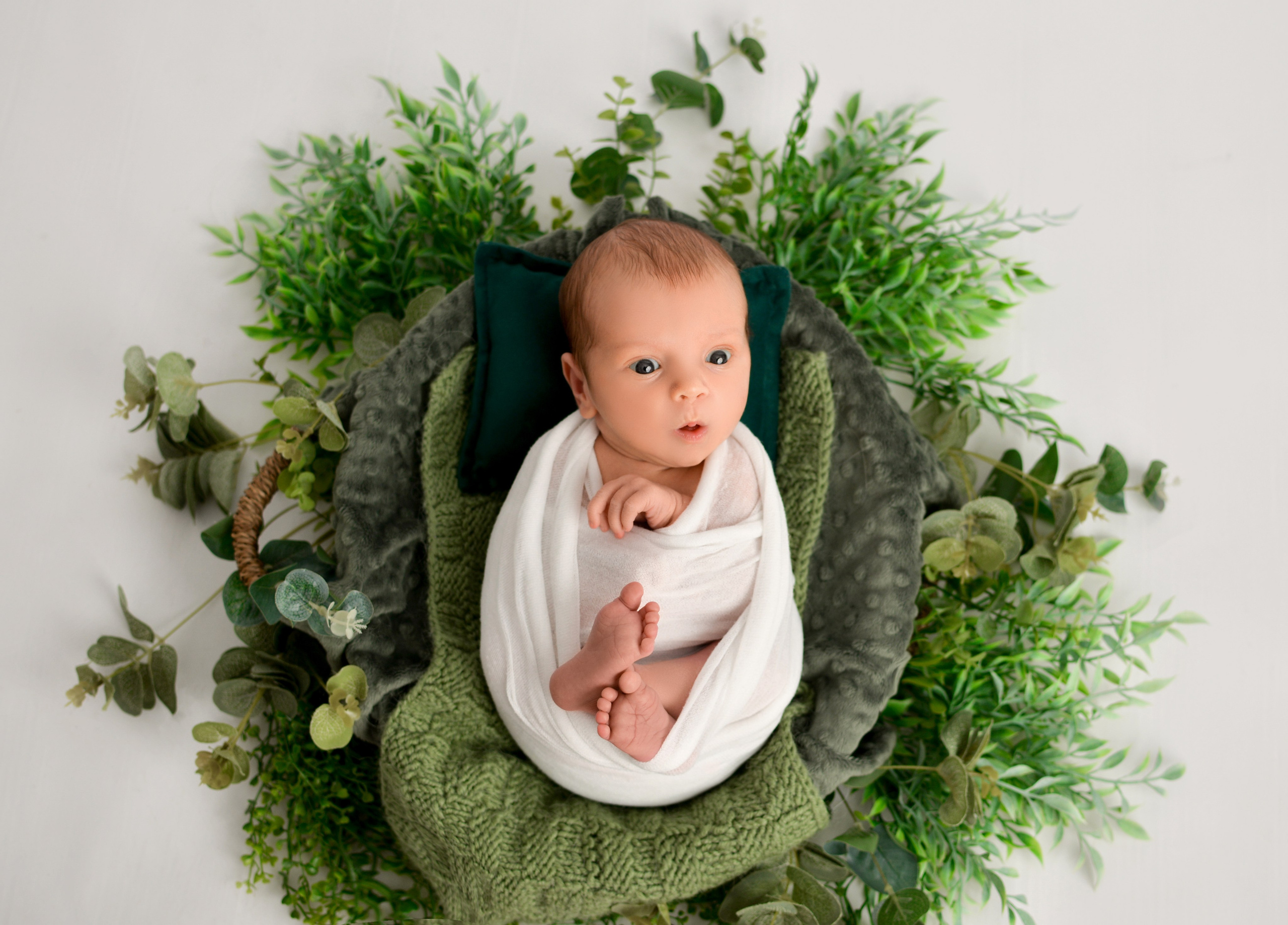 Фотосессия новорожденного в краснодарском крае. Фотограф новорожденных Краснодар Малышенко Надежда