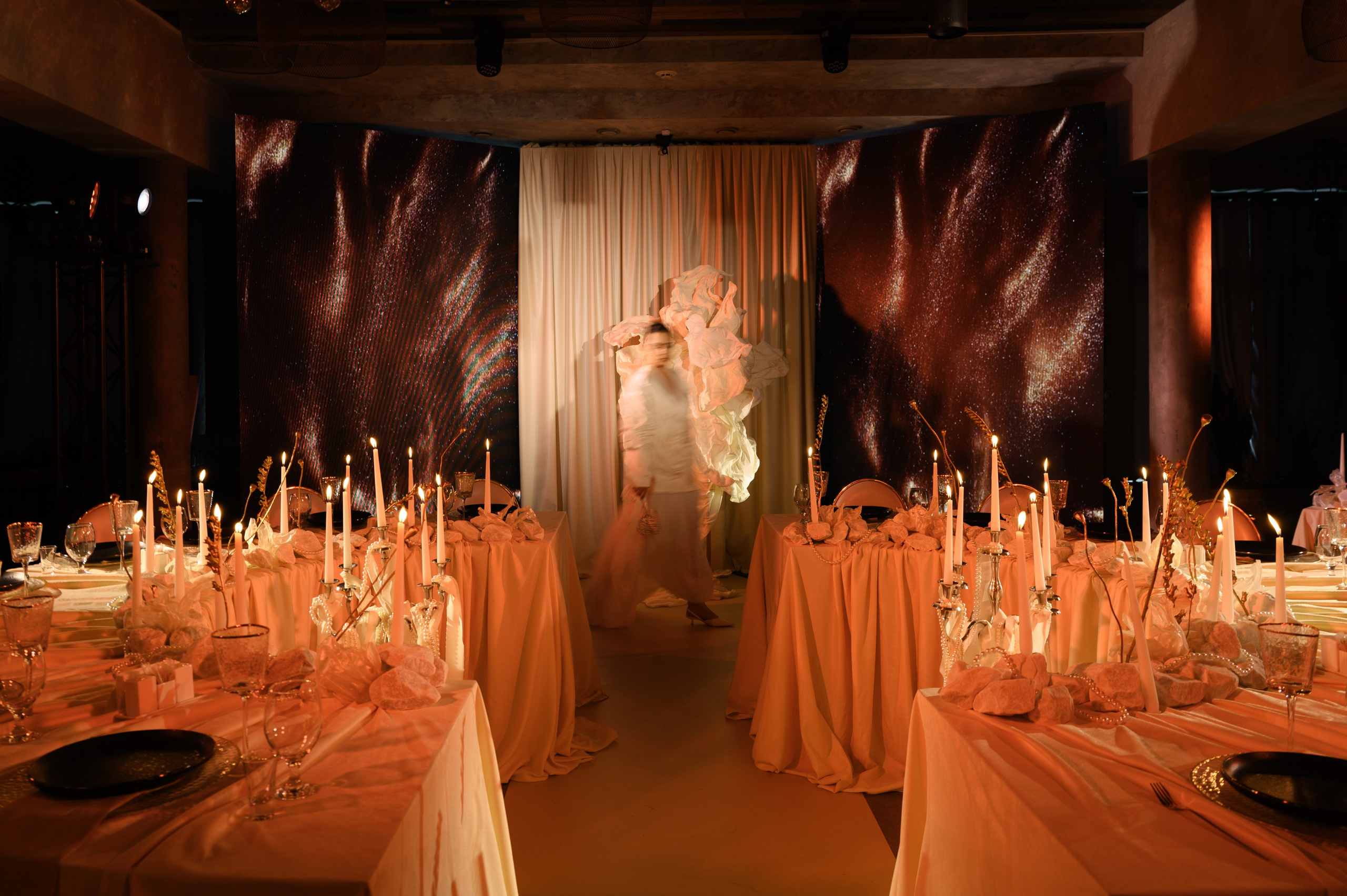 Саша и Лиза. Свадебный фотограф и видеограф