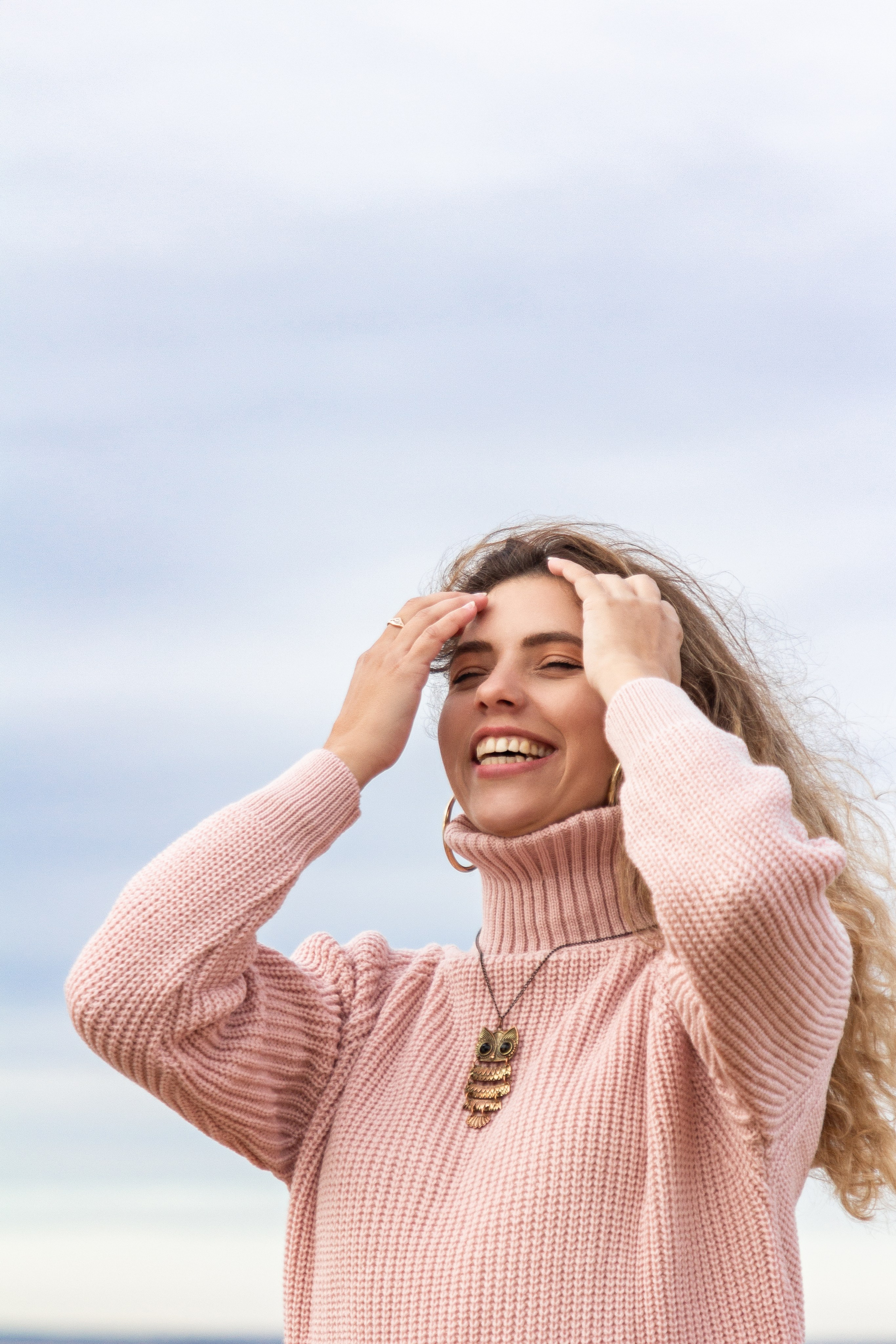 Портретная съёмка у залива. Портретный и семейный фотограф в Санкт-Петербурге Ульяна Жукова