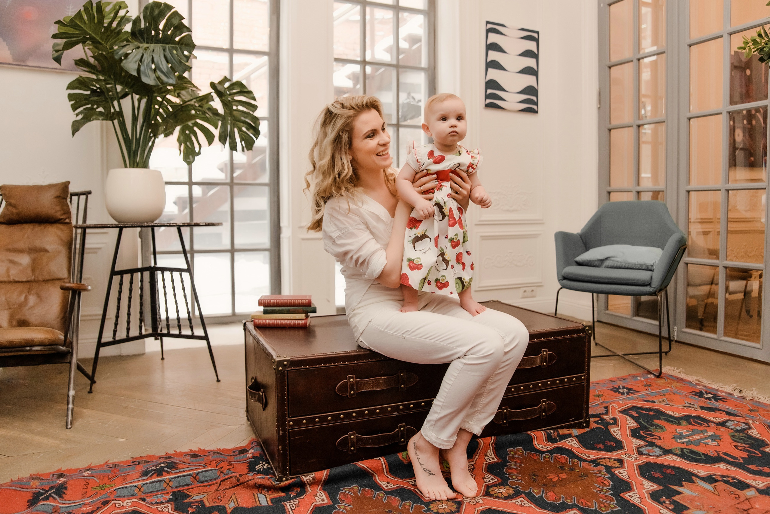 Семейная фотосъемка в студии с ребенком. Свадебный и семейный фотограф в Москве Светлана Зоткина