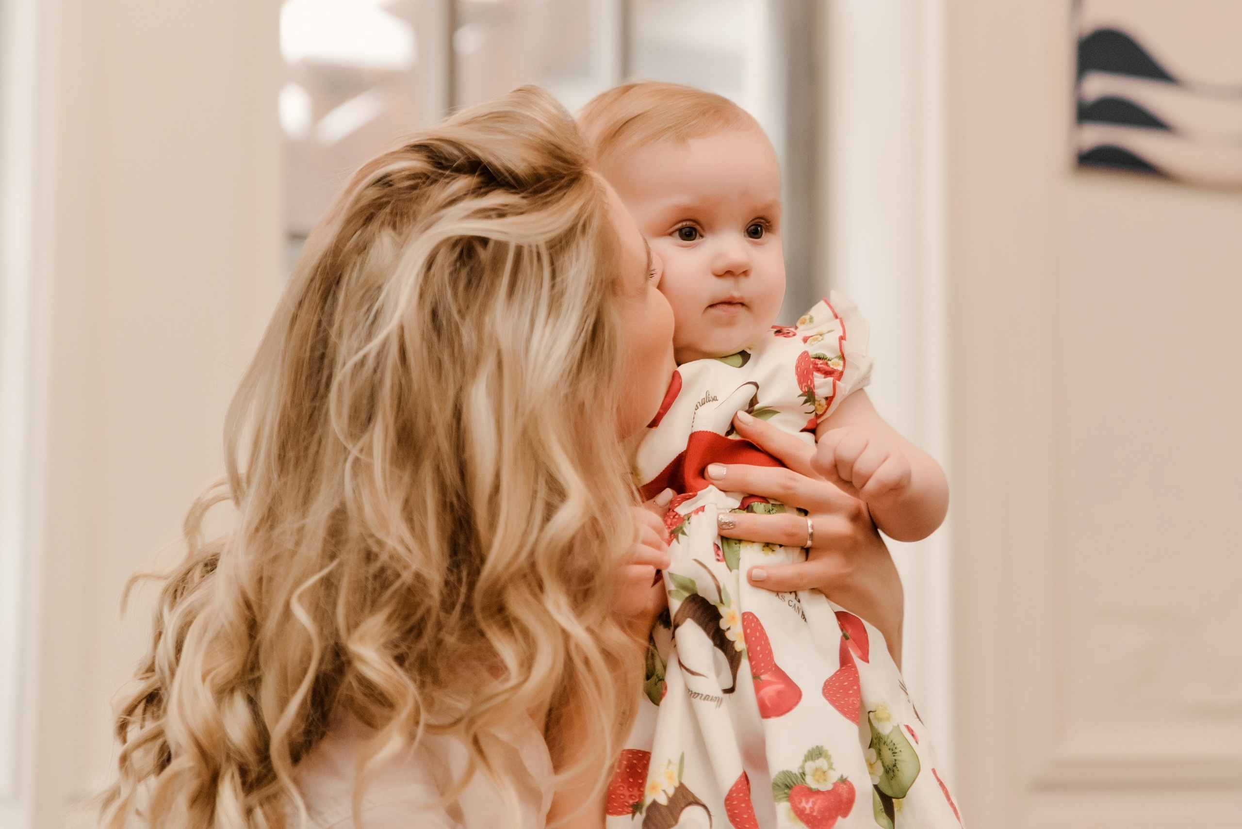 Семейная фотосъемка в студии с ребенком. Свадебный и семейный фотограф в Москве Светлана Зоткина