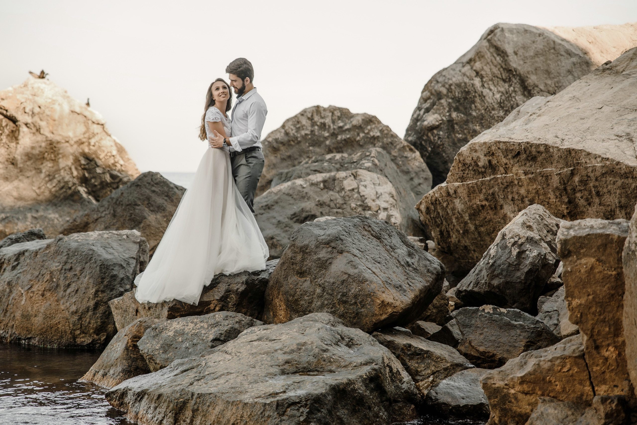 Свадебная фотосессия и выездная регистрация брака на берегу моря. Свадебный и семейный фотограф в Москве Светлана Зоткина