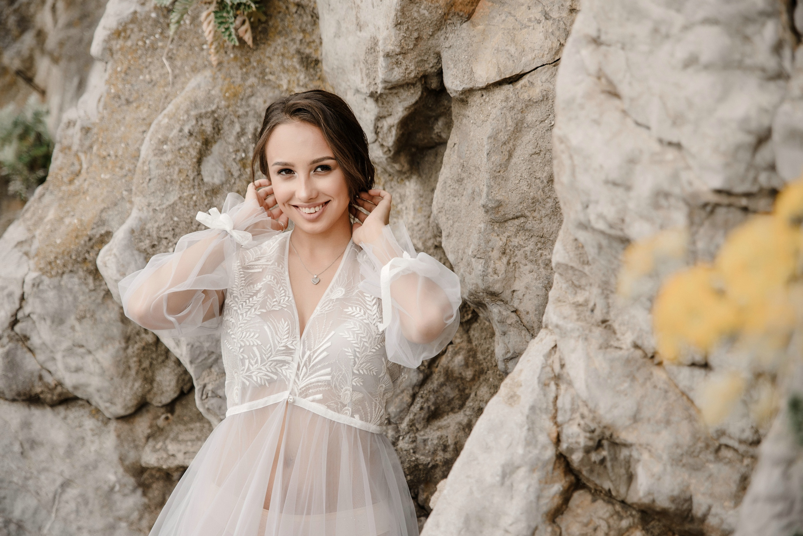 Свадебная фотосессия и выездная регистрация брака на берегу моря. Свадебный и семейный фотограф в Москве Светлана Зоткина