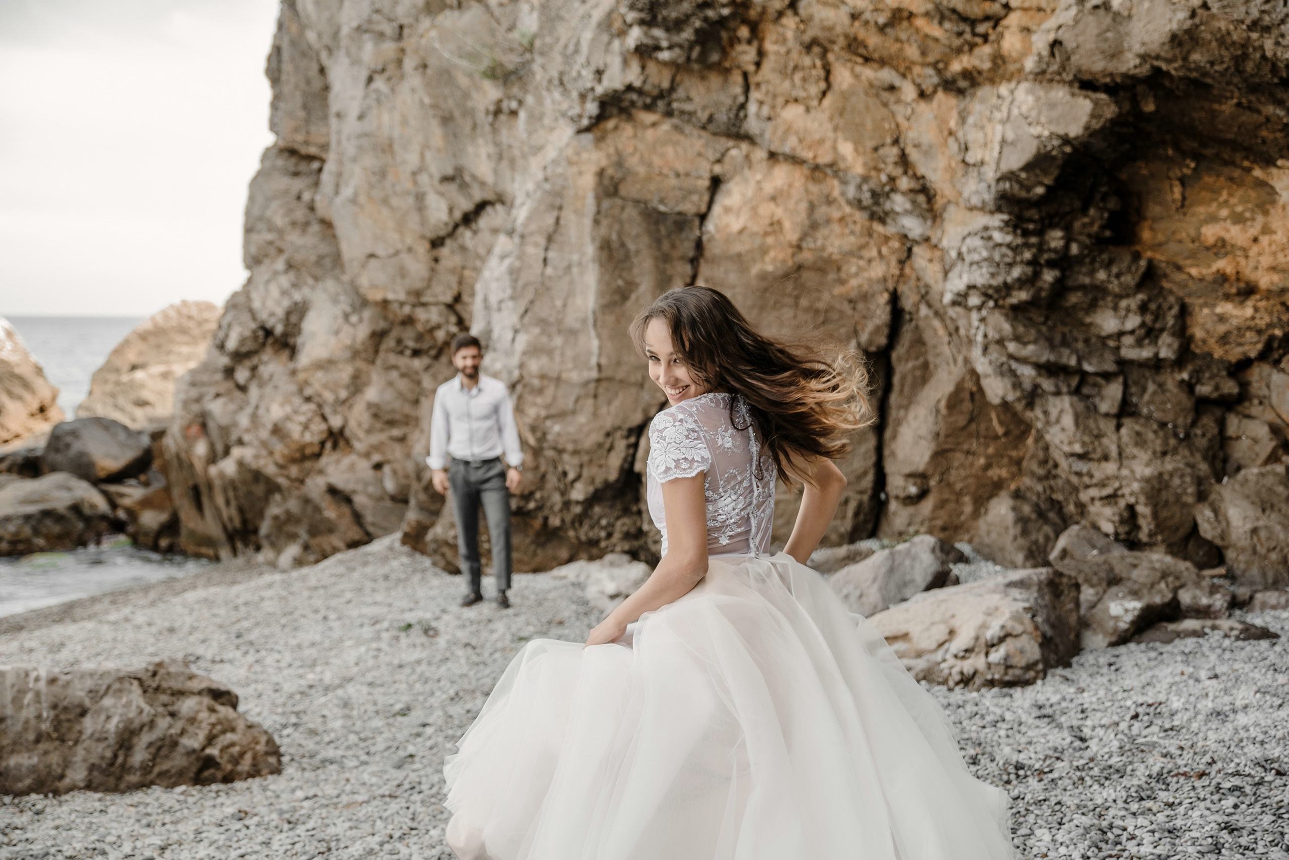 Свадебная фотосессия и выездная регистрация брака на берегу моря. Свадебный и семейный фотограф в Москве Светлана Зоткина