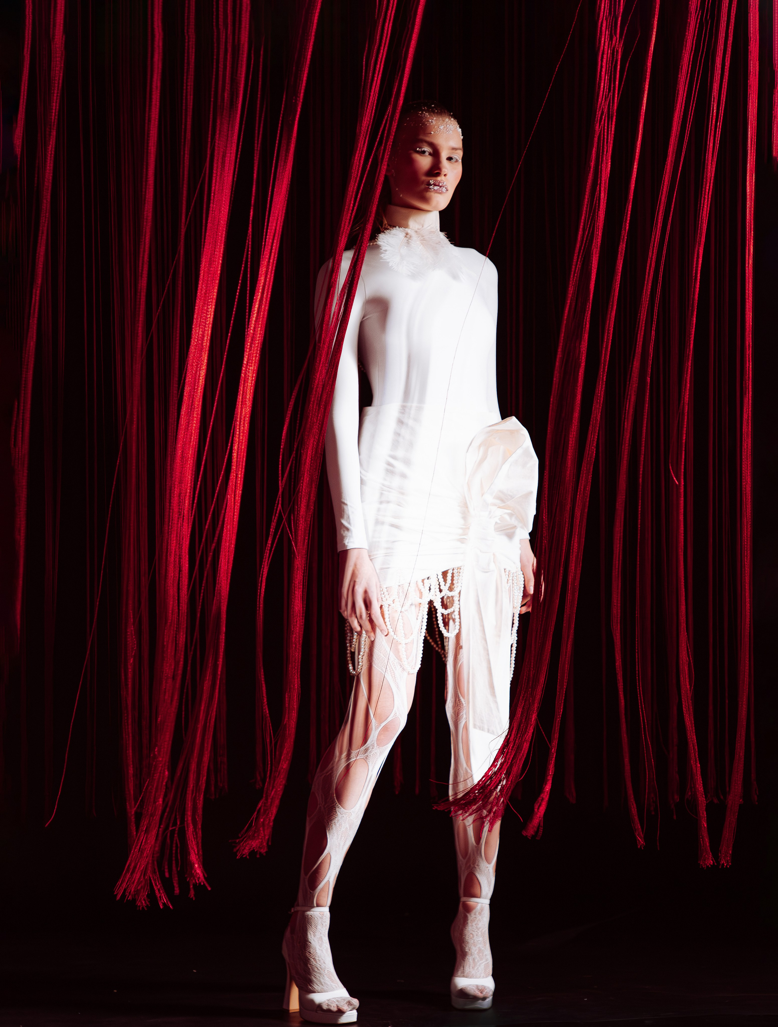 Красная линия | The Red Line. Портретный и репортажный фотограф в Астане Роман Григоров