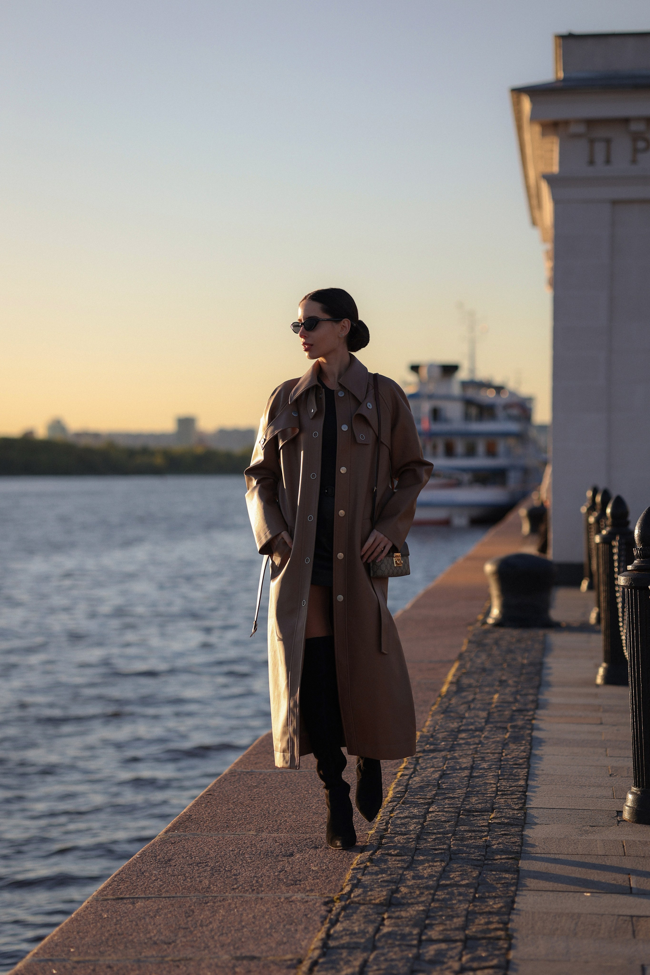 Северный речной вокзал. Юрий Белозёров фотограф