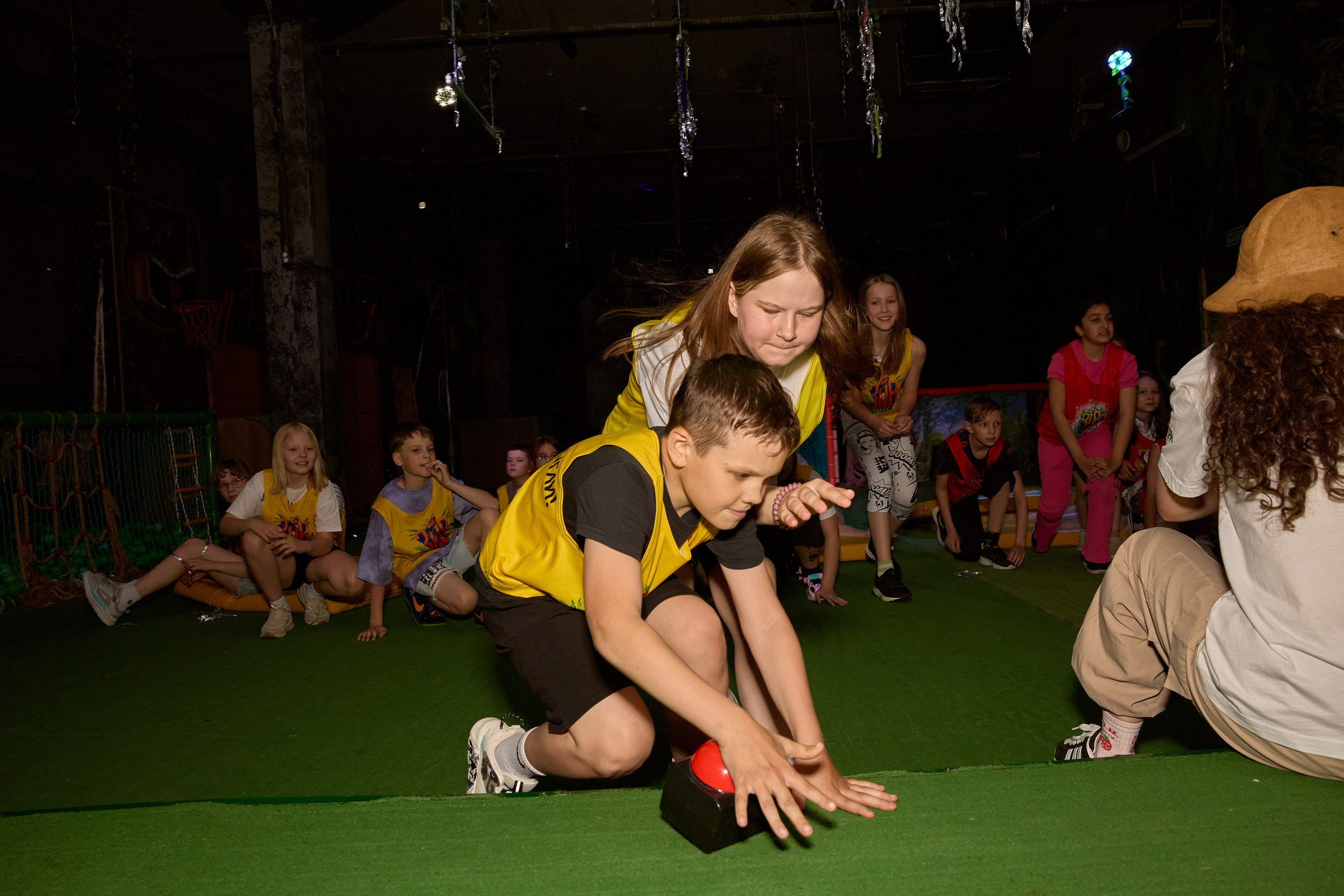 Фотосъёмка квестов и квест-шоу. Предметный и репортажный фотограф Алексей Кротов