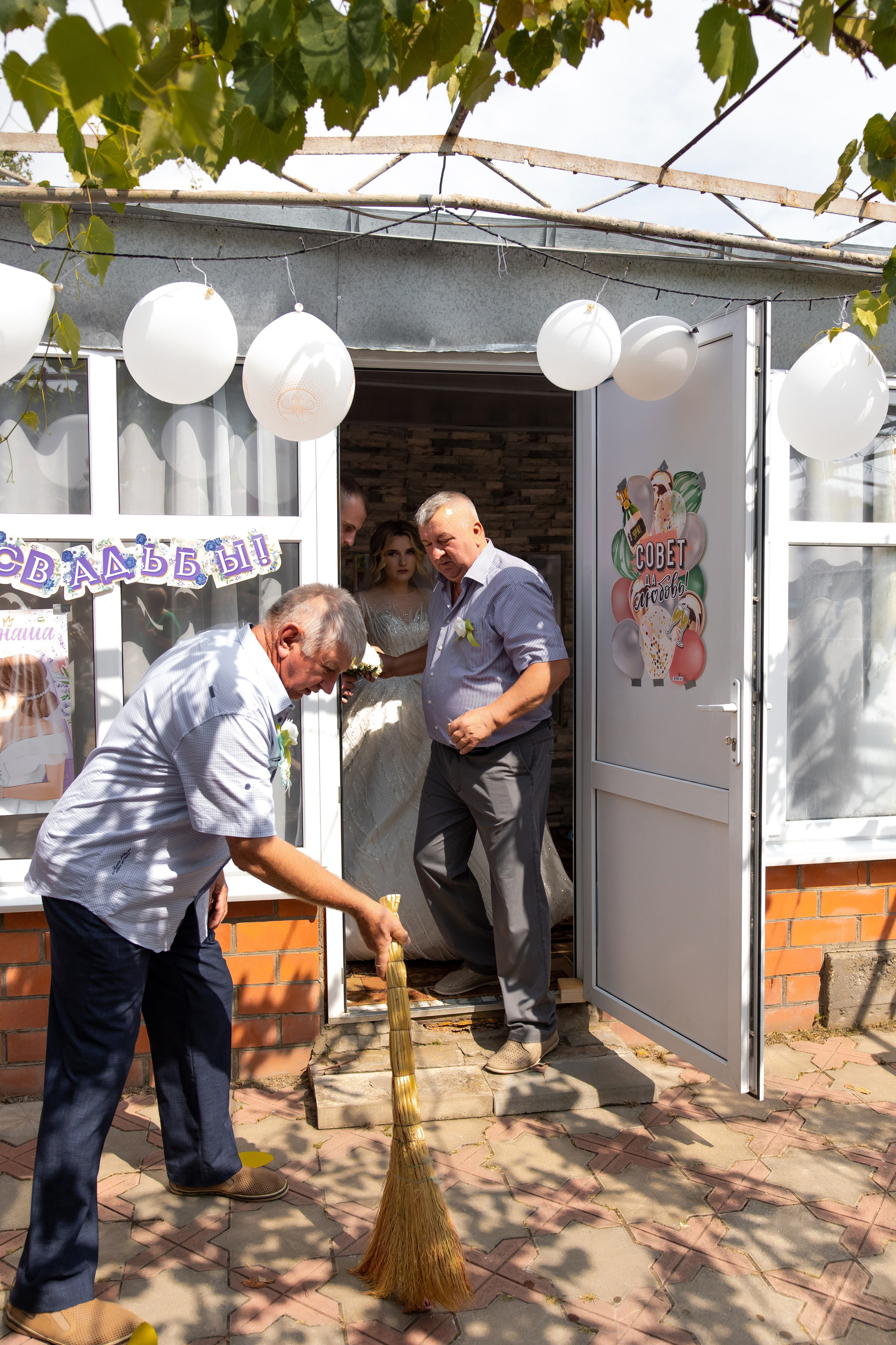 Виталий и Софья. Видеосьемка, фотосьемка свадеб, юбилеев, утренников в Краснодарском кр