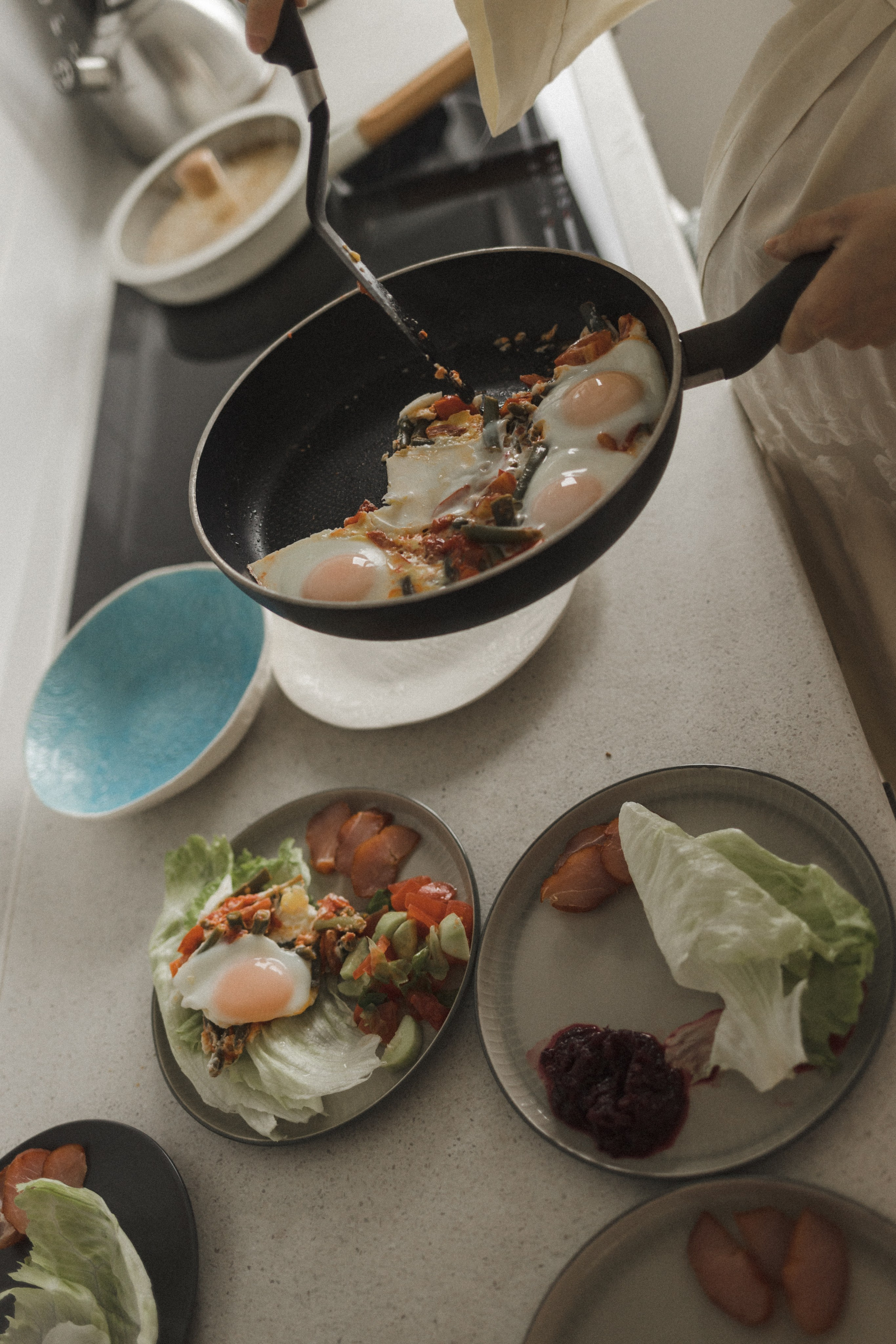 Катя, Паша, Валера и Родион ждут братика. Семейный фотограф в Москве