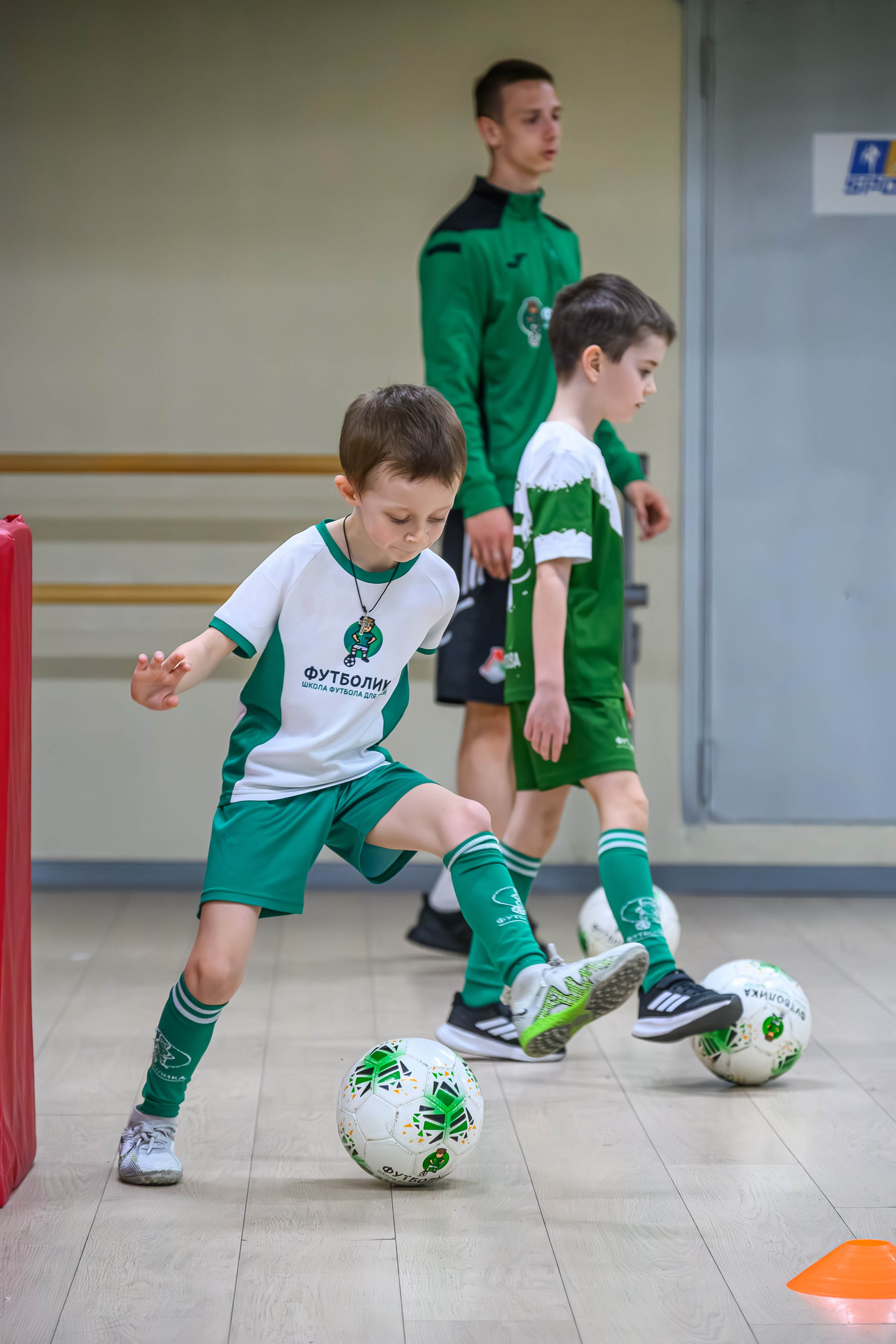 Репортажная фотосъемка соревнований в Москве с профессиональным репортажным фотографом. Обработка фото без фильтров, живые фото. 