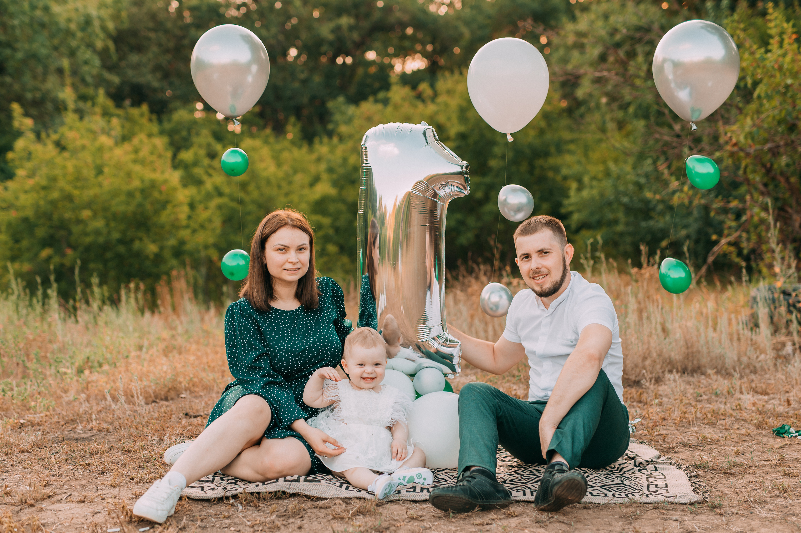 Марьяна 1 годик. Свадебный фотограф Волжский Волгоград Каблов Николай