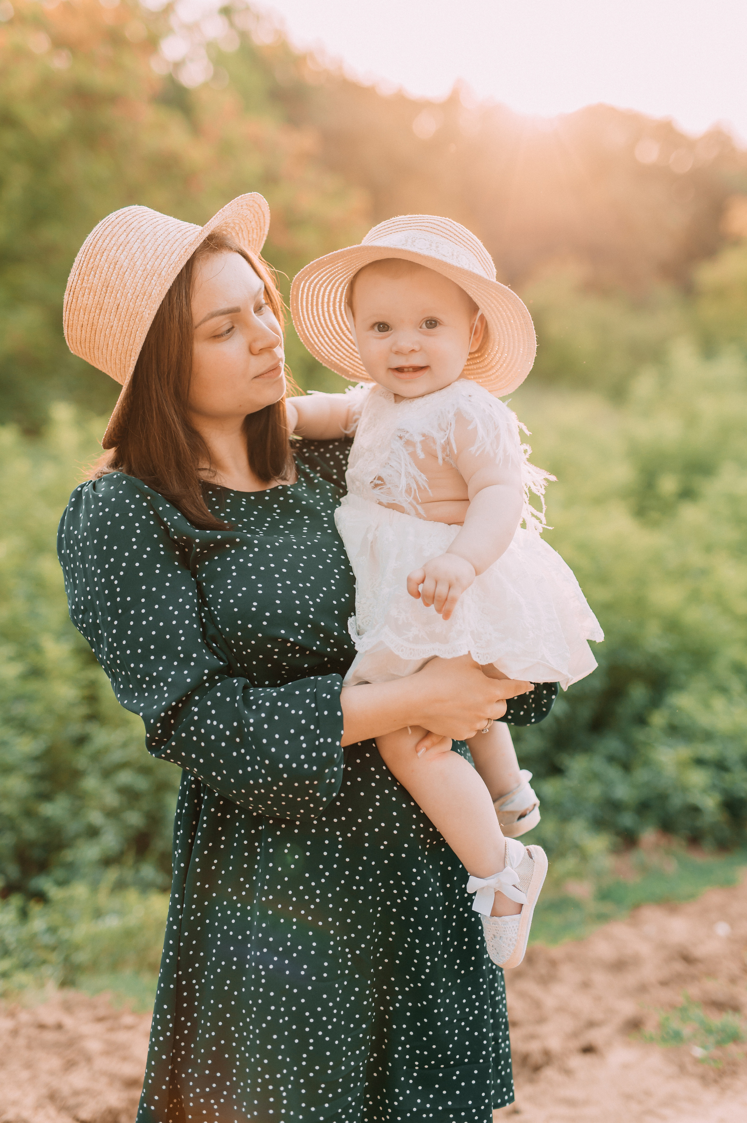 Марьяна 1 годик. Свадебный фотограф Волжский Волгоград Каблов Николай