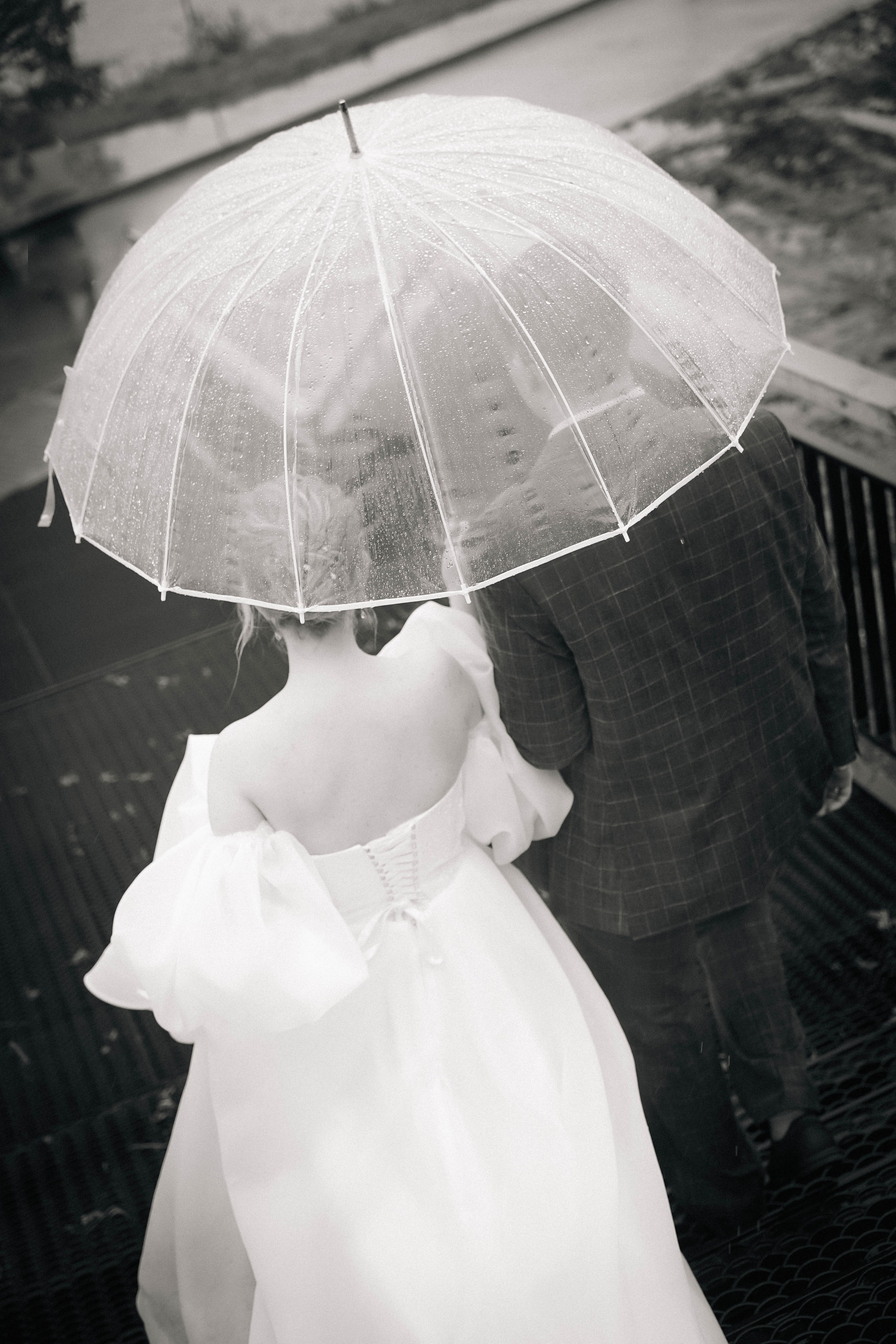 Свадьба в дождь