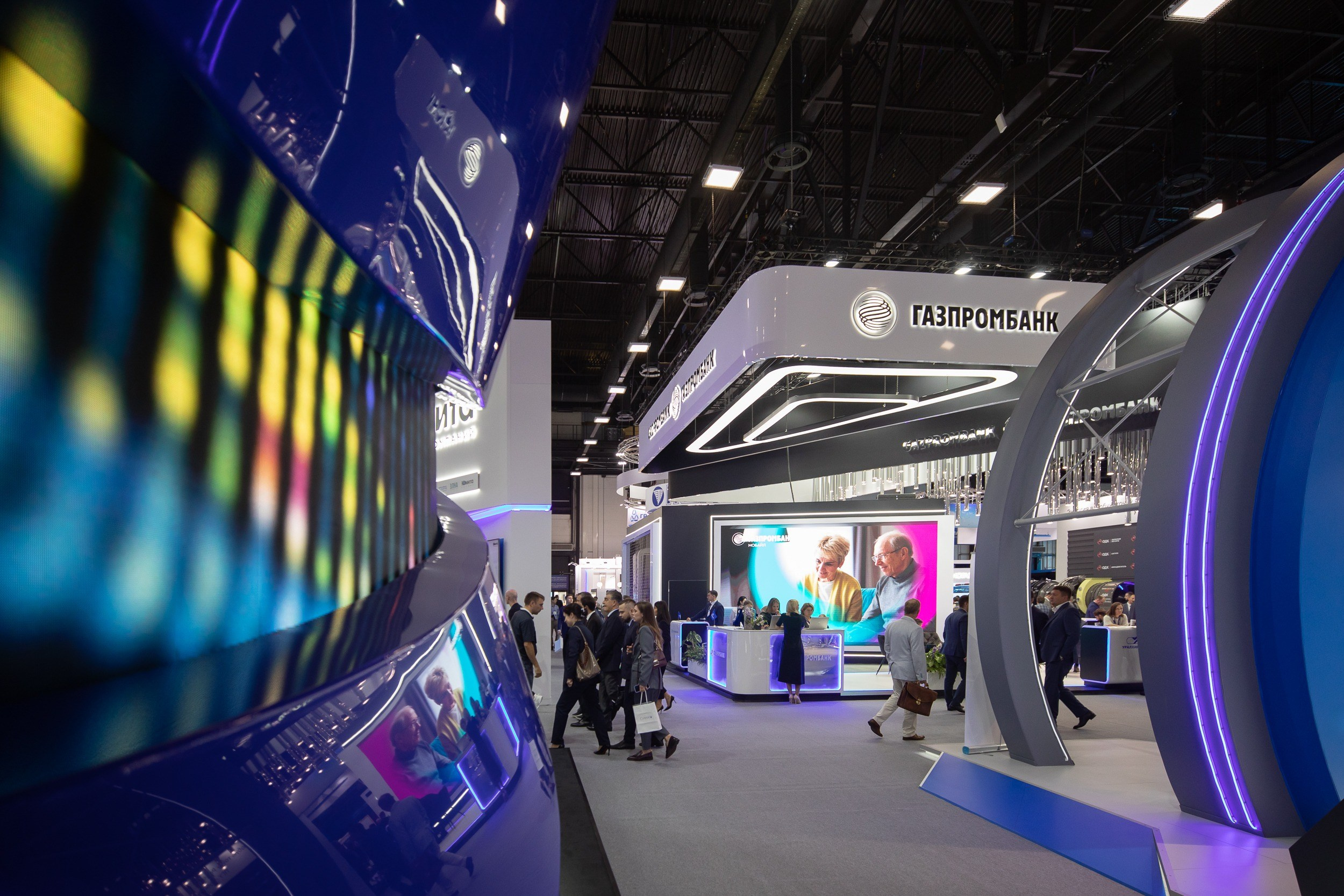 Фото и Видеосъемка ПМЭФ, Форумов, Конференций в СПб. Фото и Видеосъемка на ваше мероприятие. Александр Романов