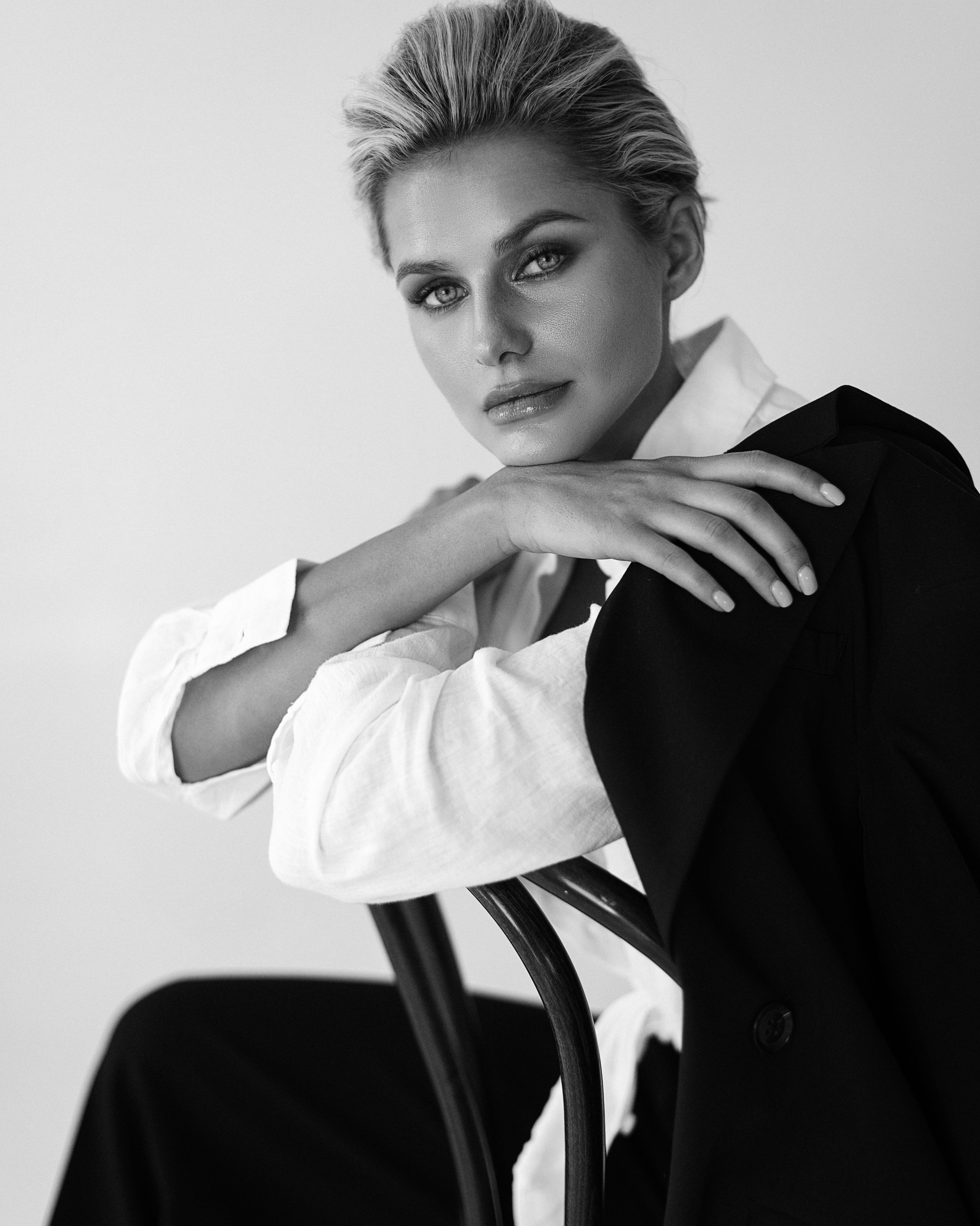 Kristina. Фотограф для людей и их брендов