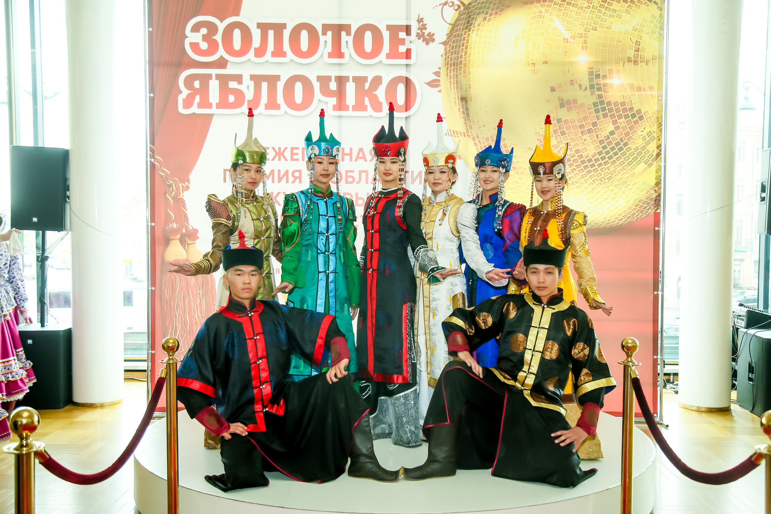 23 апреля, часть 3, БКЗ Октябрьский, г. Санкт-Петербург. Золотое яблочко