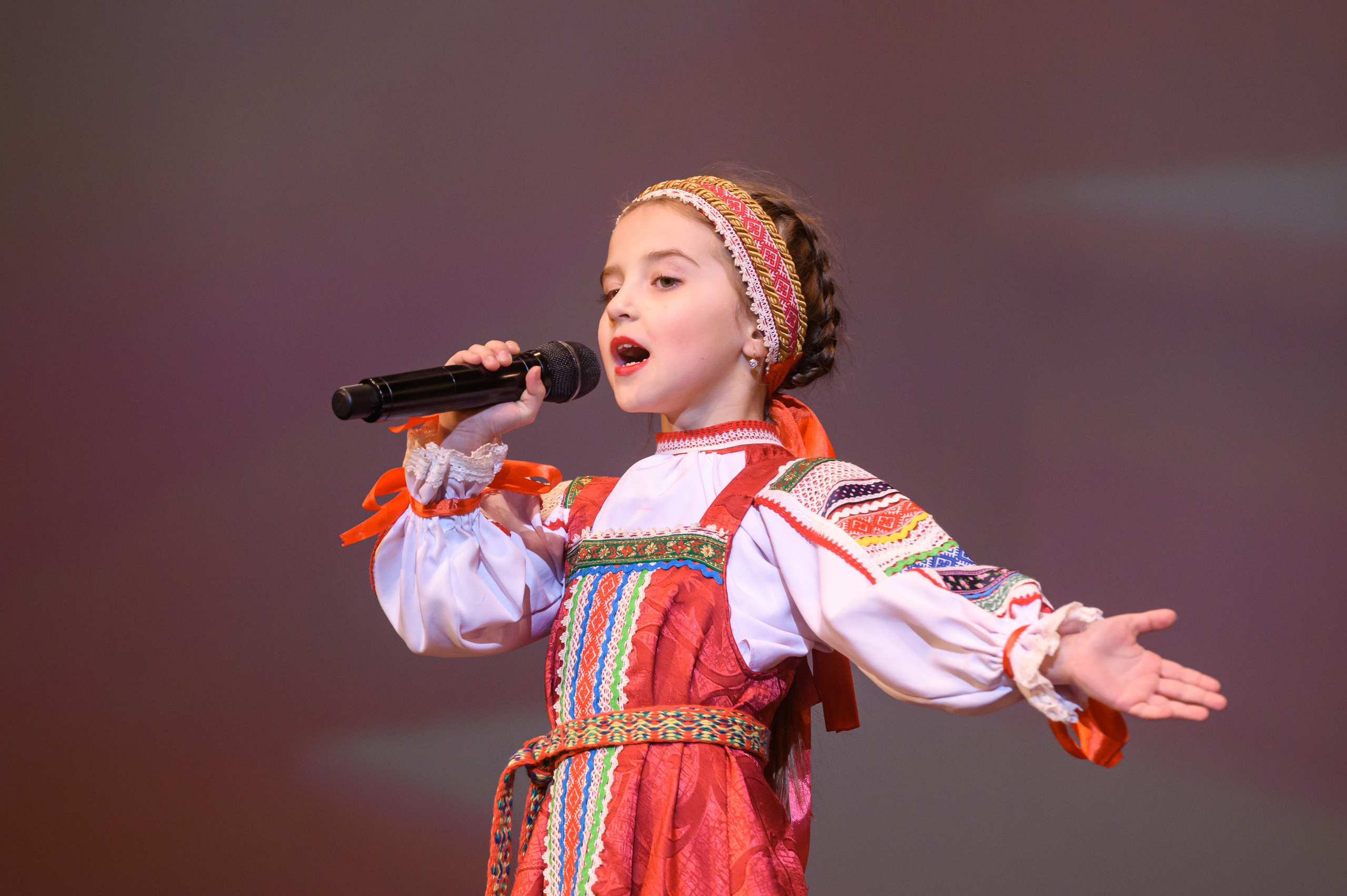 23 апреля, часть 1, БКЗ Октябрьский, г. Санкт-Петербург. Золотое яблочко