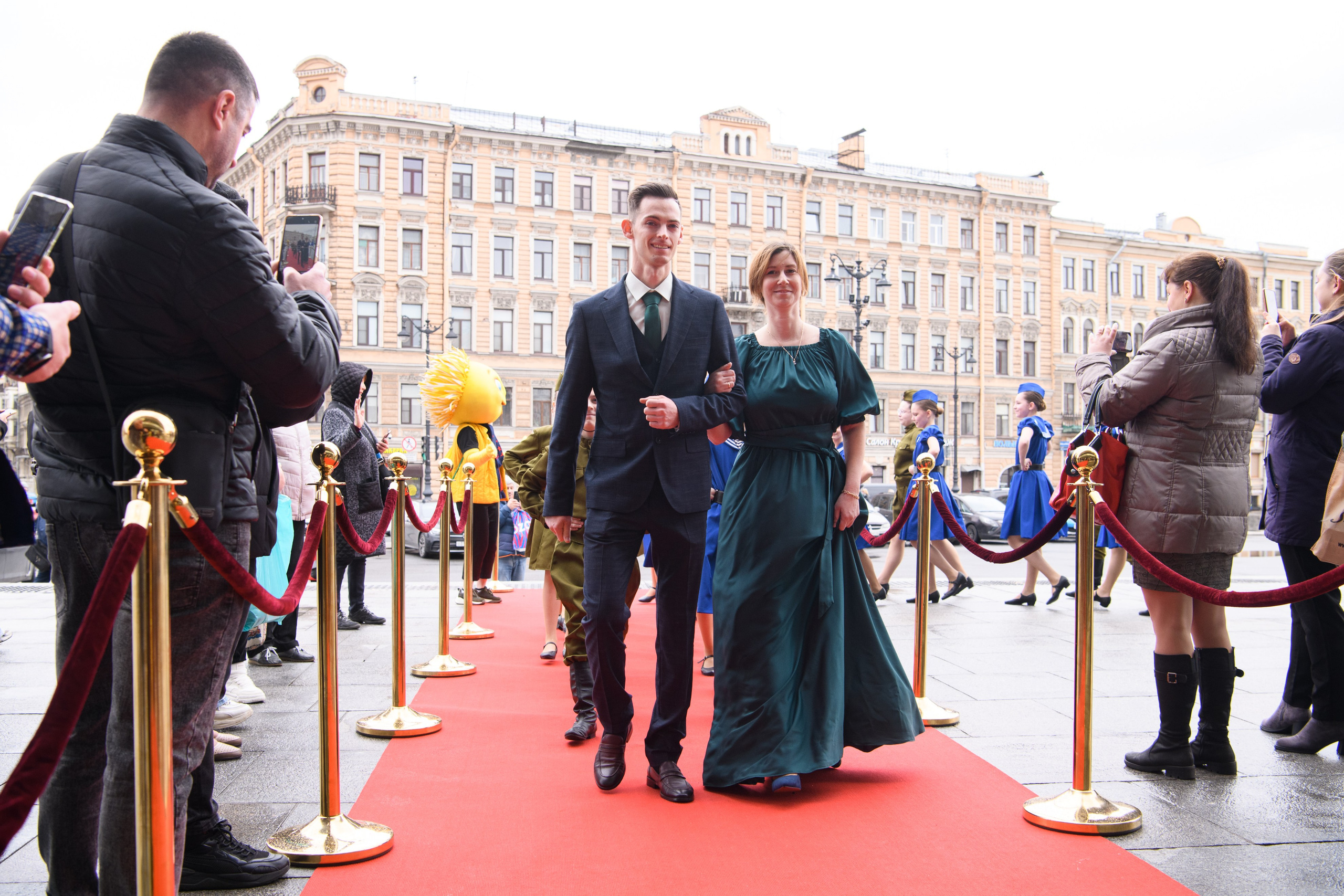 23 апреля, часть 1, БКЗ Октябрьский, г. Санкт-Петербург. Золотое яблочко