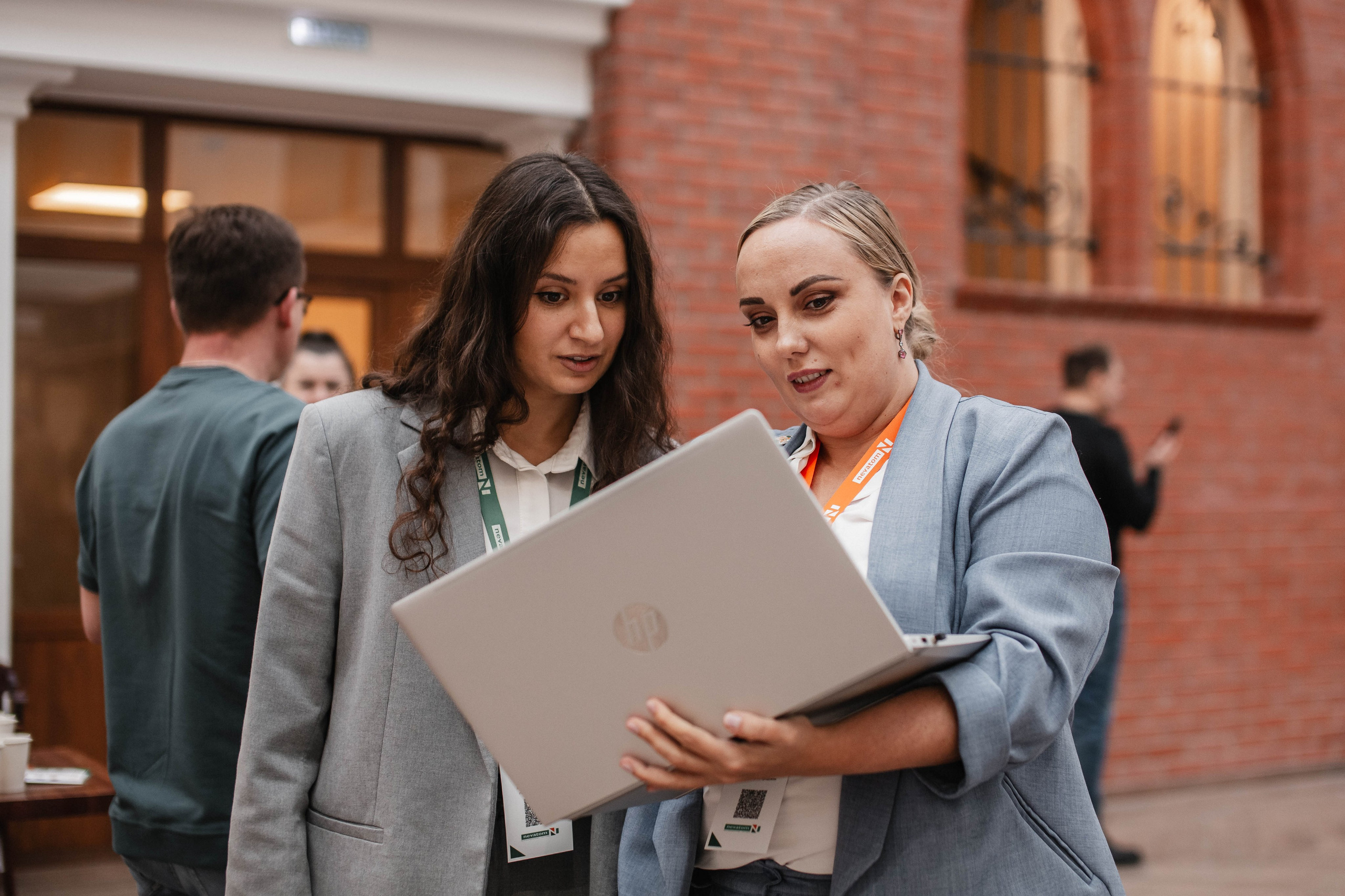 Репортаж конференции. Семейный и художественный фотограф в Тюмени Юлия Логинова