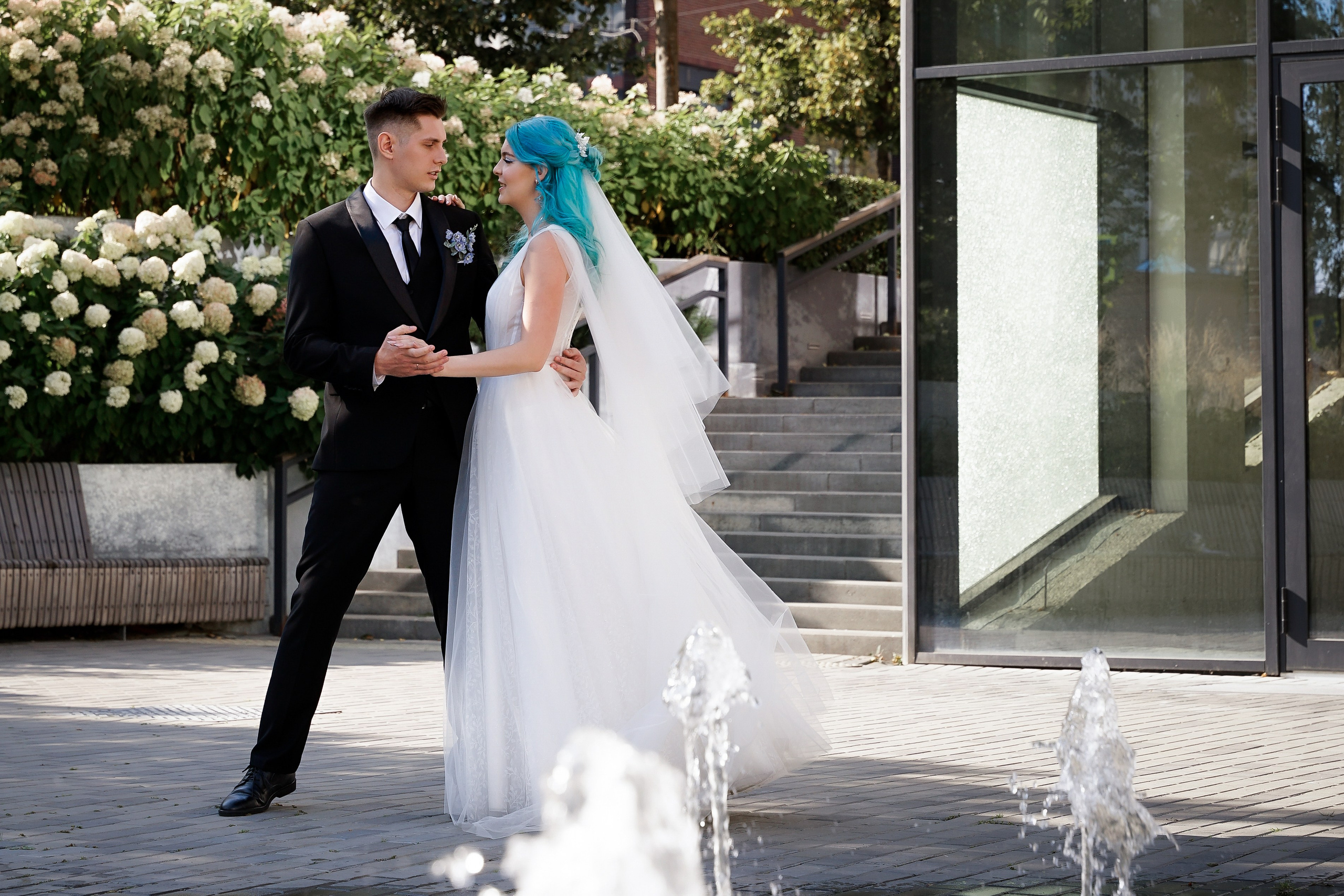 Свадебная прогулка в парке Екатеринбурга