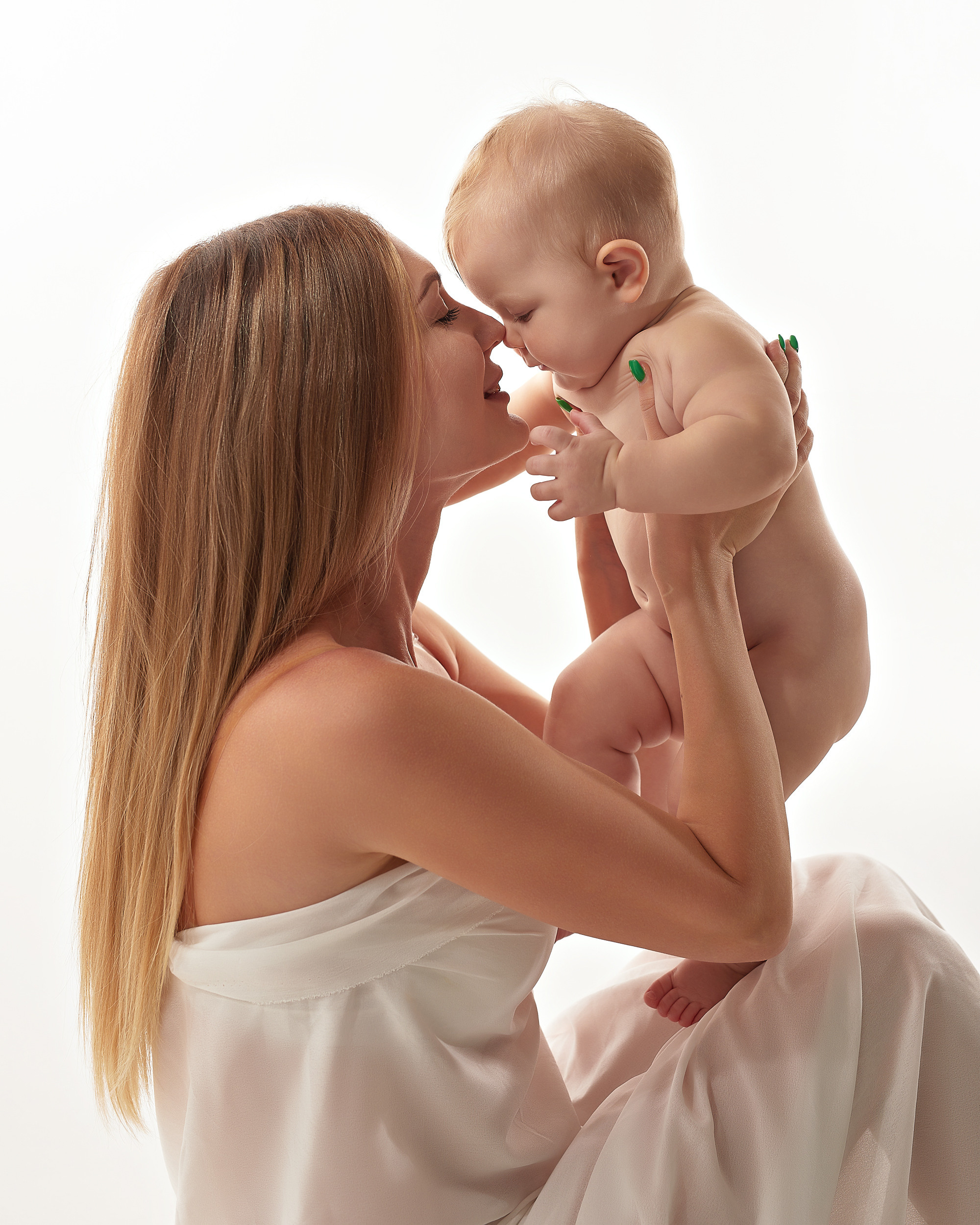 Кристина&Ульяна. Фотограф в Астрахани съемка семей беременности лавстори