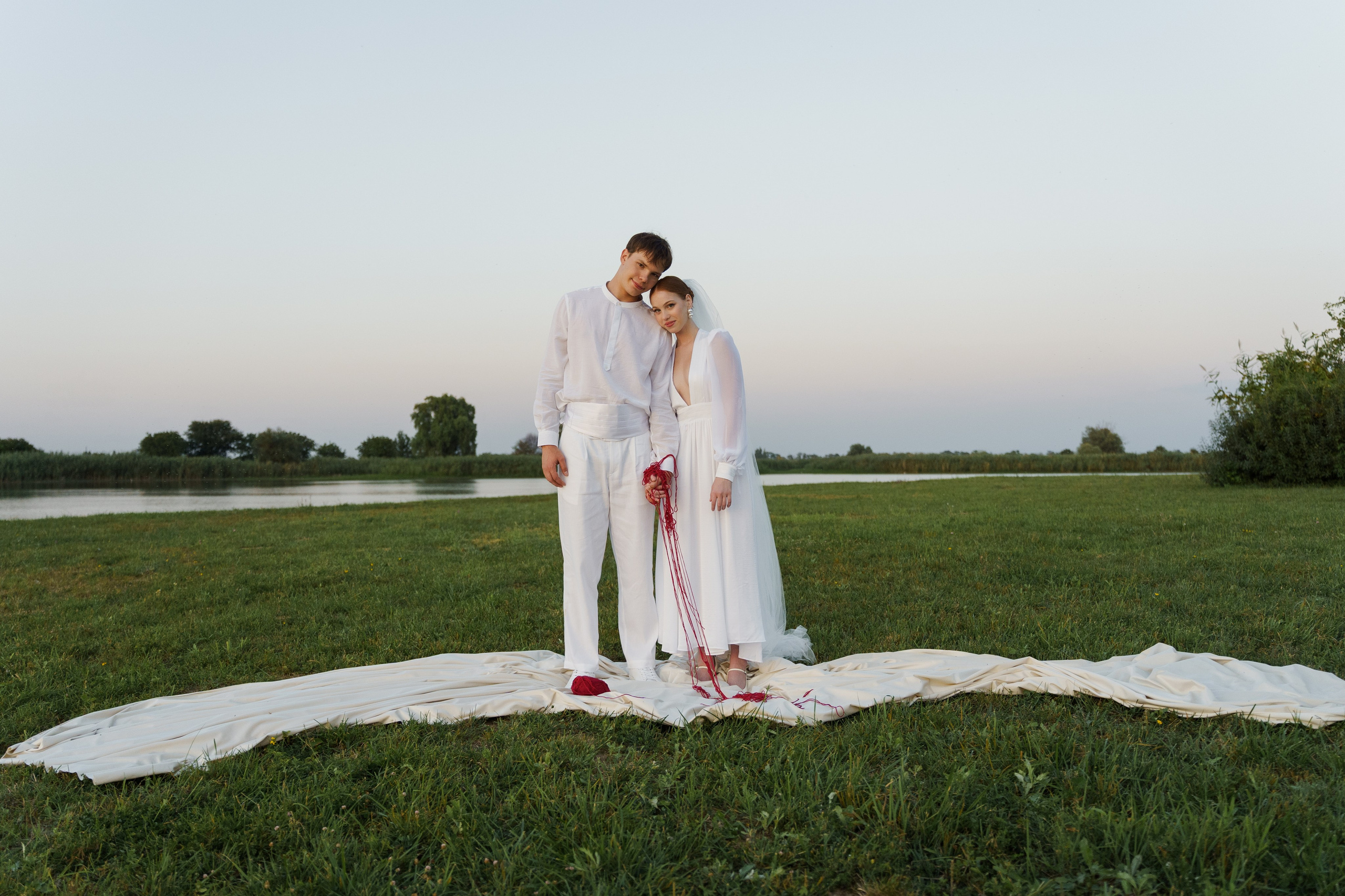 Свадебная фотосъемка в русских традициях от ТВИНС СТУДИО. ТВИНС СТУДИО — лучшие свадебные фотографы и видеографы в Краснодаре