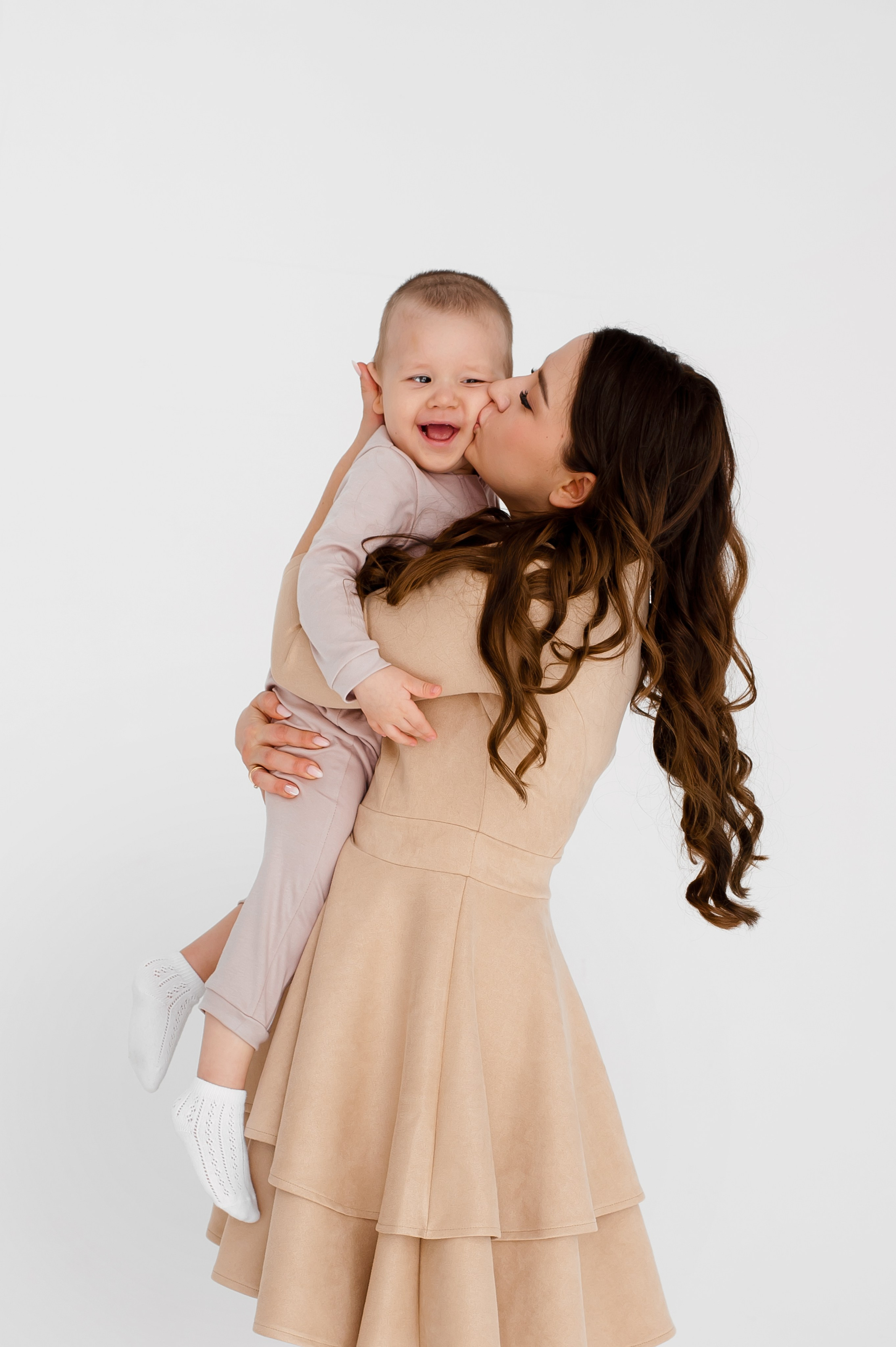 Стильная фотосъёмка «Мама и ребёнок» в Москве. Ваш семейный фотограф Зуева Анастасия, Москва