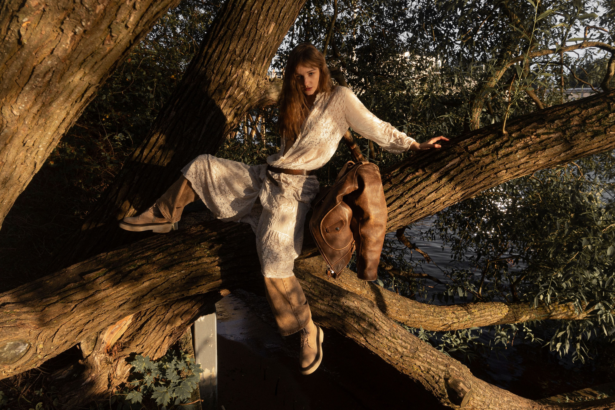 Yana and Nature. Photographer in Tbilisi Saint-Petersburg Worldwide — Elena Golubeva