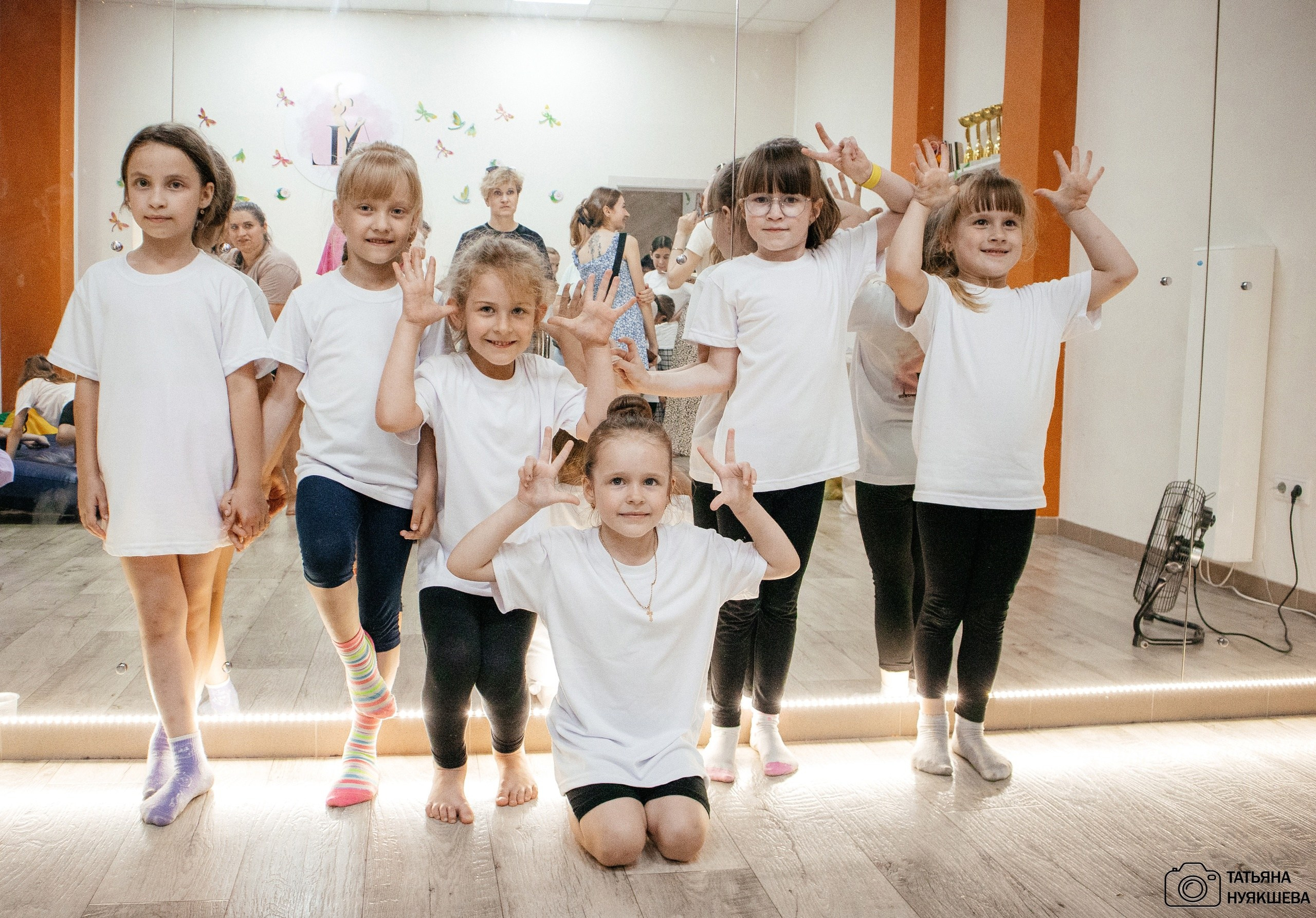 День рождения танцевальной студии Алины Литвиновой. Свадебный и семейный фотограф Татьяна Нуякшева Новоалтайск — Барнаул