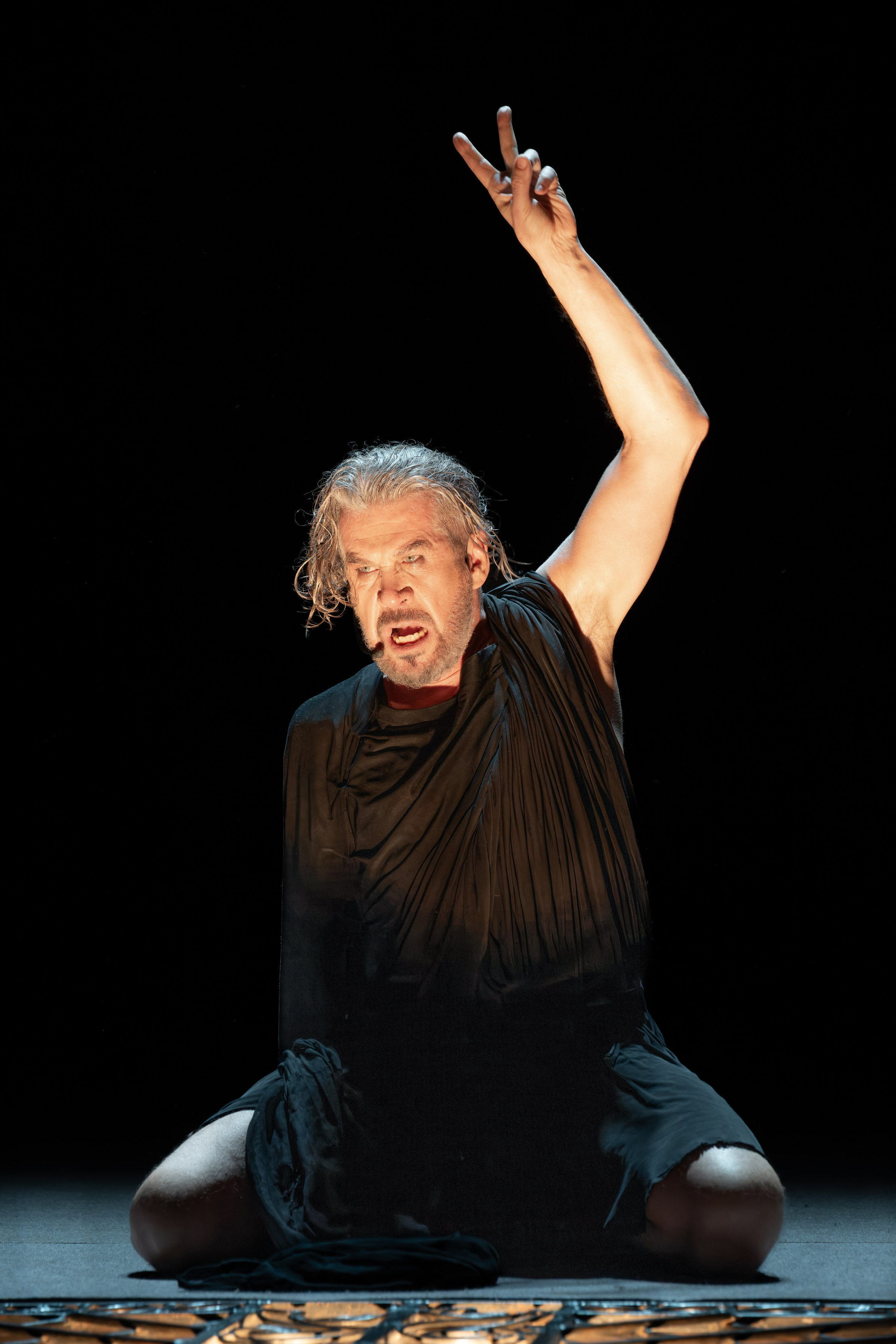 Театр Моссовета: Иисус Христос Супервезда — 35 лет на сцене. Сайт фотографа Сергея Абрамова