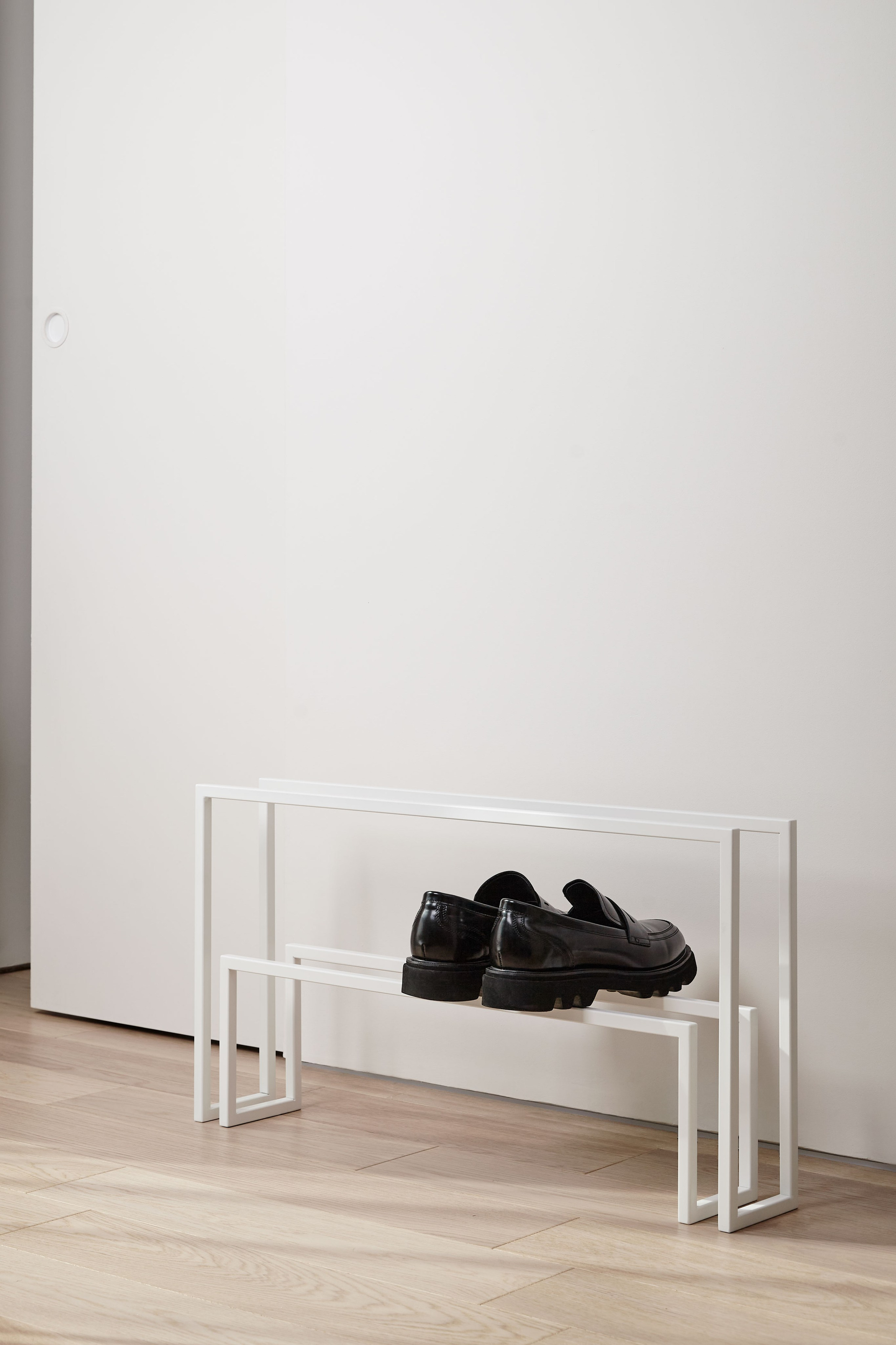 PODSTAVKI. SHONGIN SERGEI