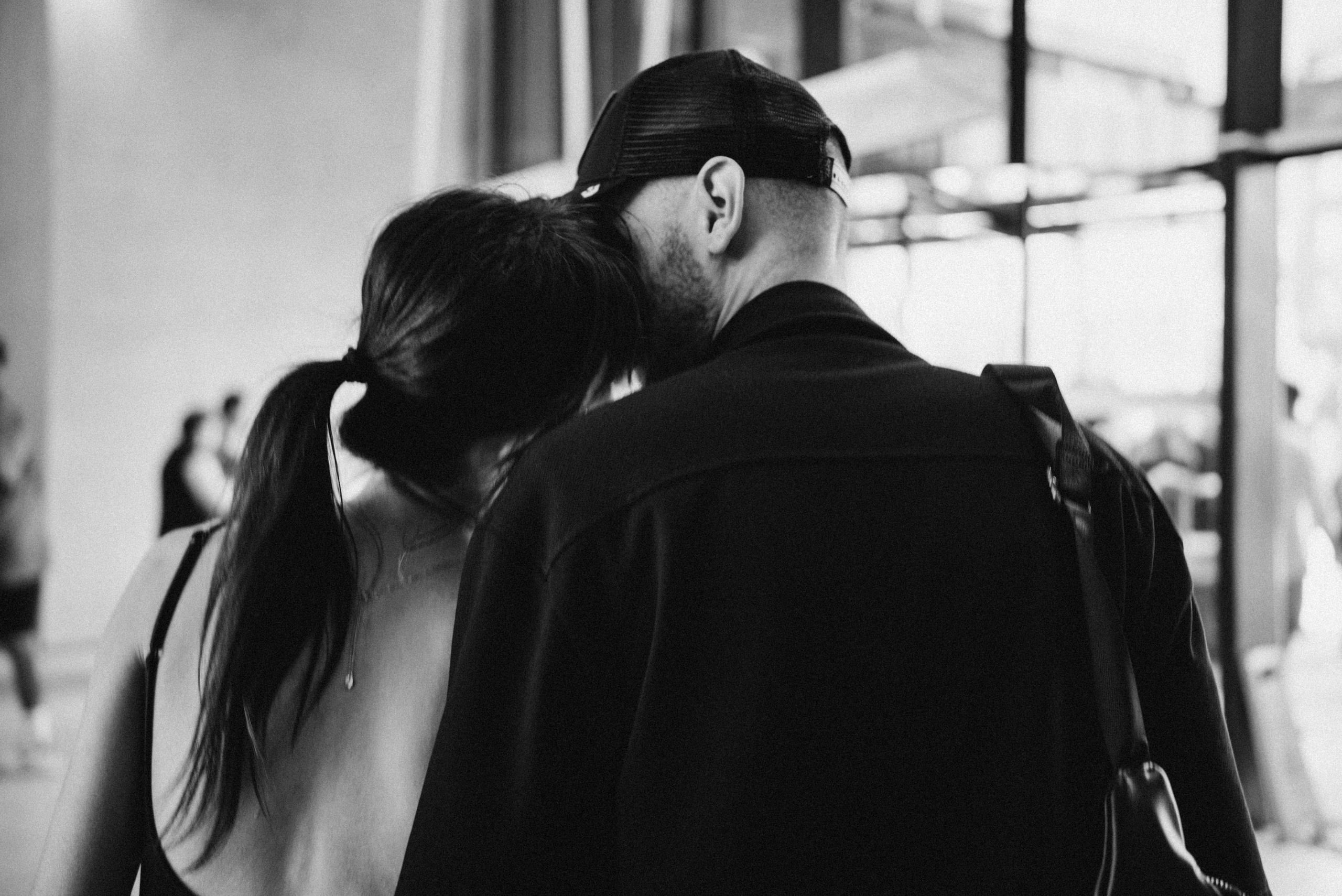 Свадебная фотопрогулка по городу Тбилиси. Портретный и свадебный фотограф в Тбилиси • xeniqo