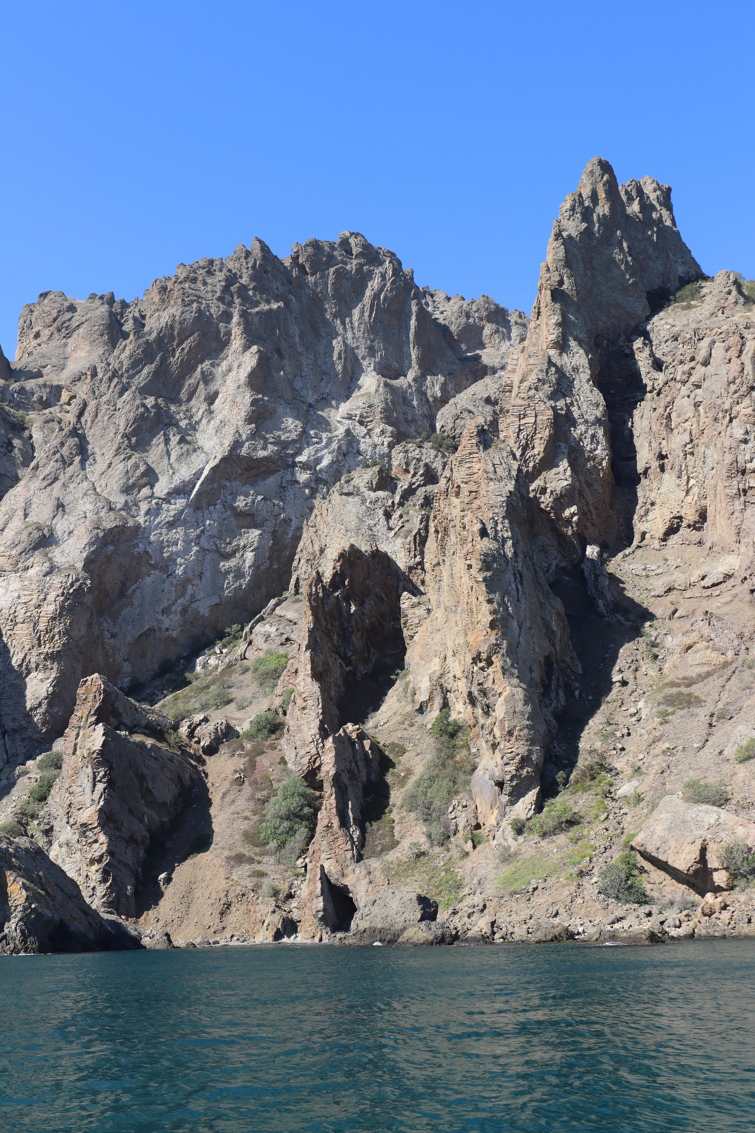 Крым. ЮБК (Судак, Карадаг, гора Клементьева, Меганом, Ильяс-Кая). Сентябрь 2020. Путешественник-фотограф из Санкт-Петербурга Татьяна Свистулина