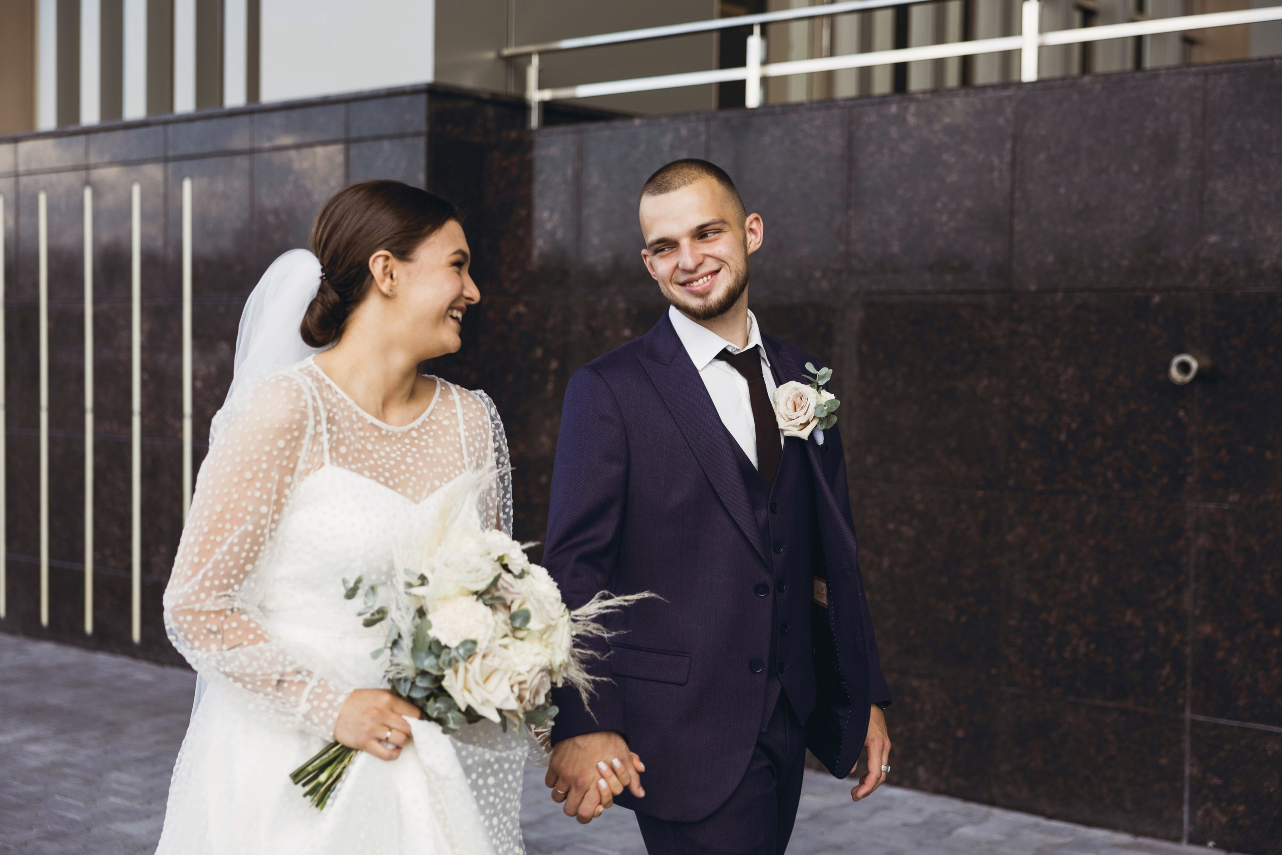 Никита и Ульяна (максимальный — Винотека). Свадебный и семейный фотограф в городе Сургуте Стерликова Светлана