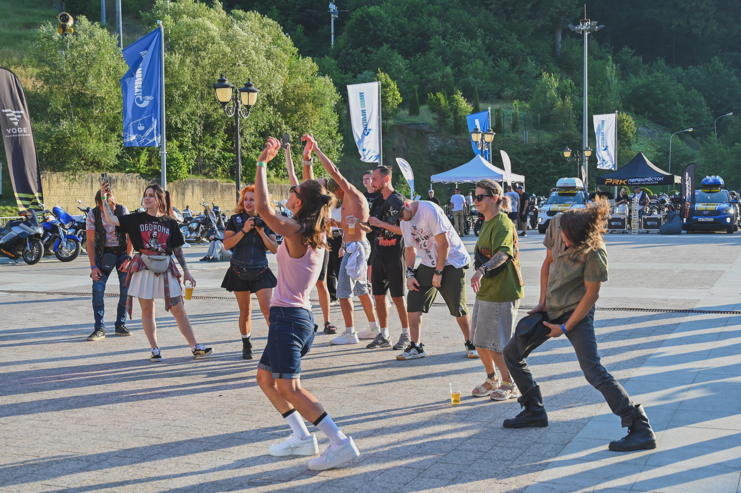 11- ый Ежегодный Байк Фестиваль " Медвежья МОТО ПОЛЯНА». Фотографирую счастливых людей в Сочи