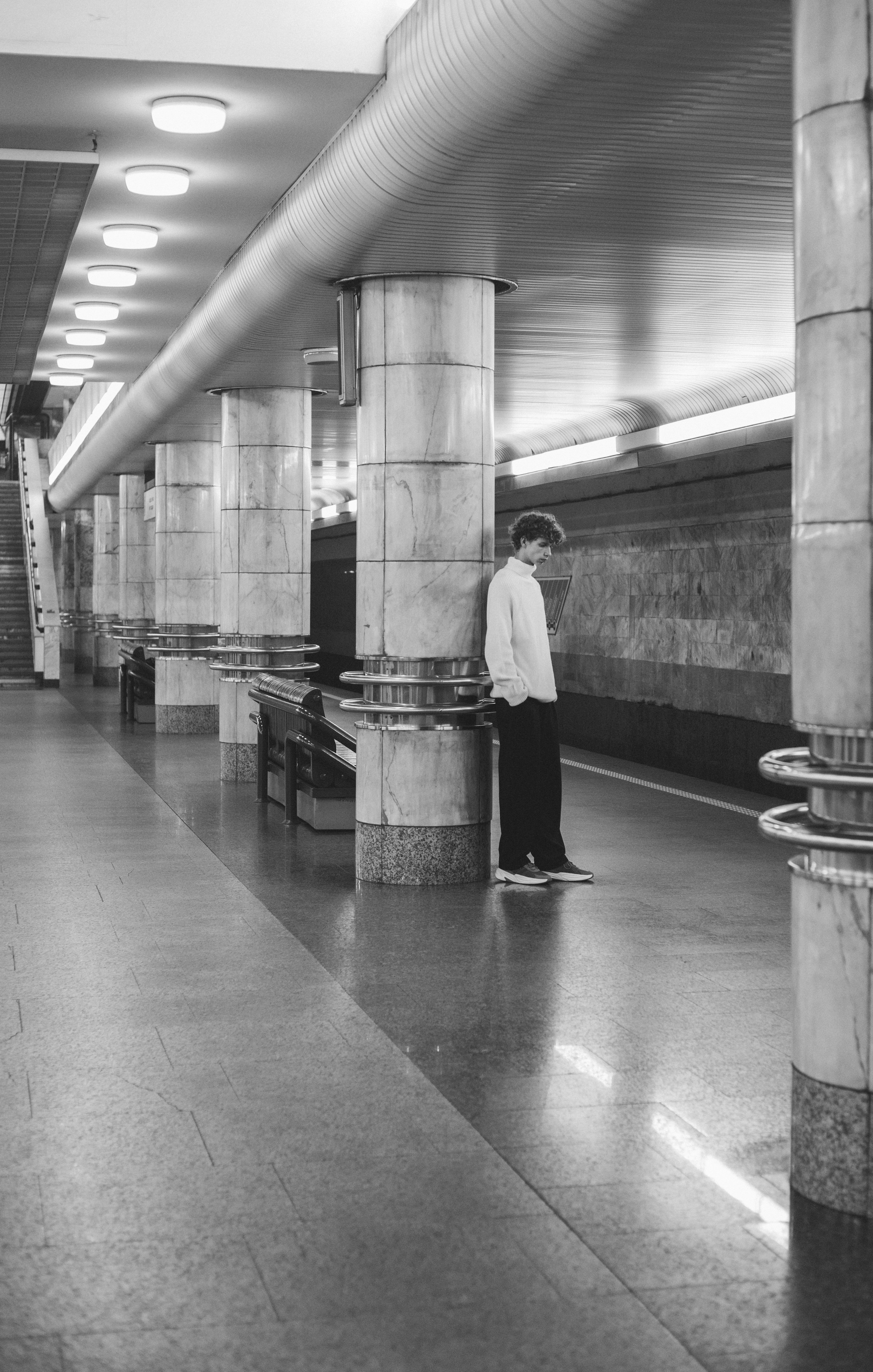 Иван в метро. Портретный фотограф в Минске