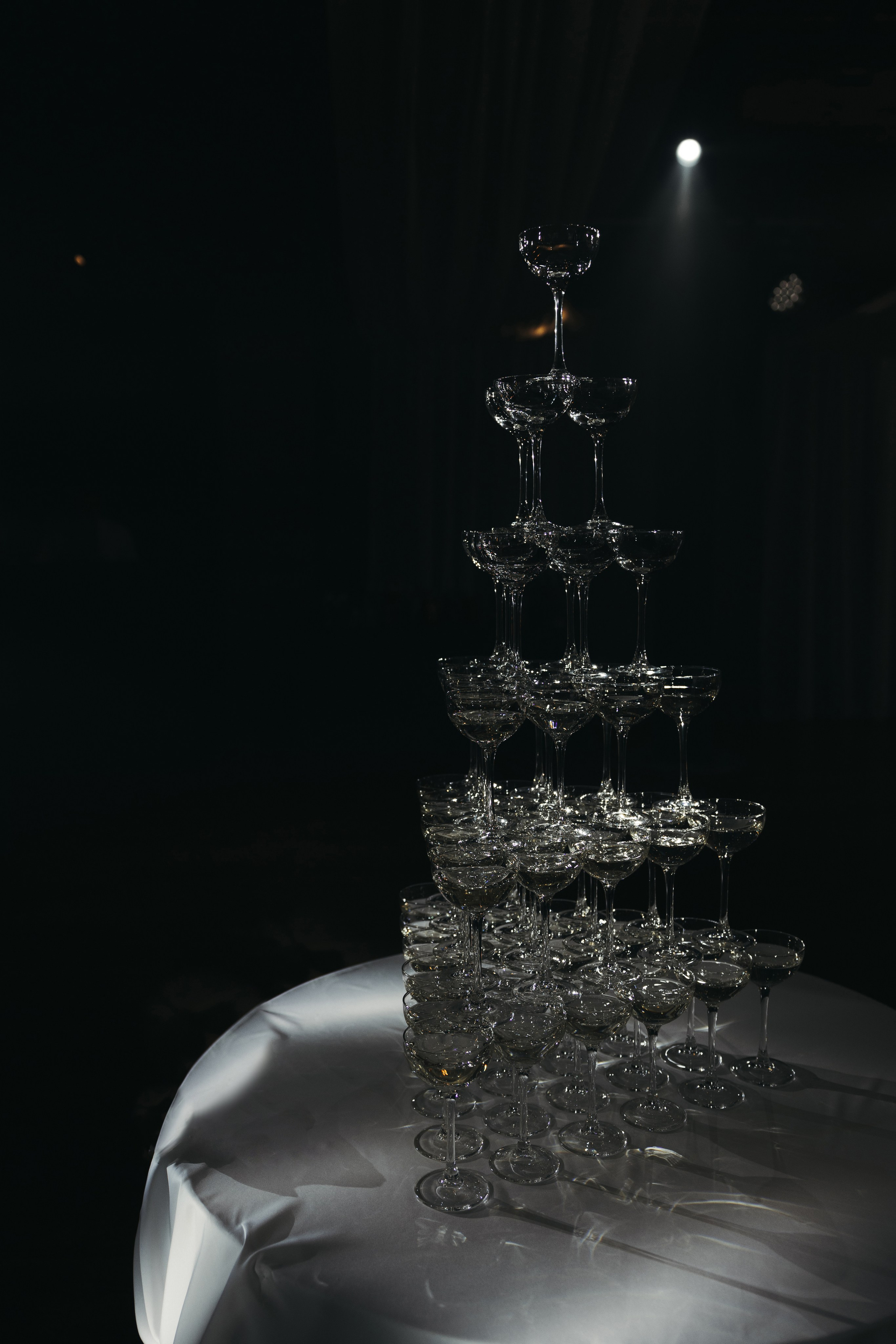 Свадебная съемка в Яхт-клубе SkyRiver, свадебная съемка в Яхт-клубе Скай Ривер. Свадебный фотограф Москва Анастасия Храмова