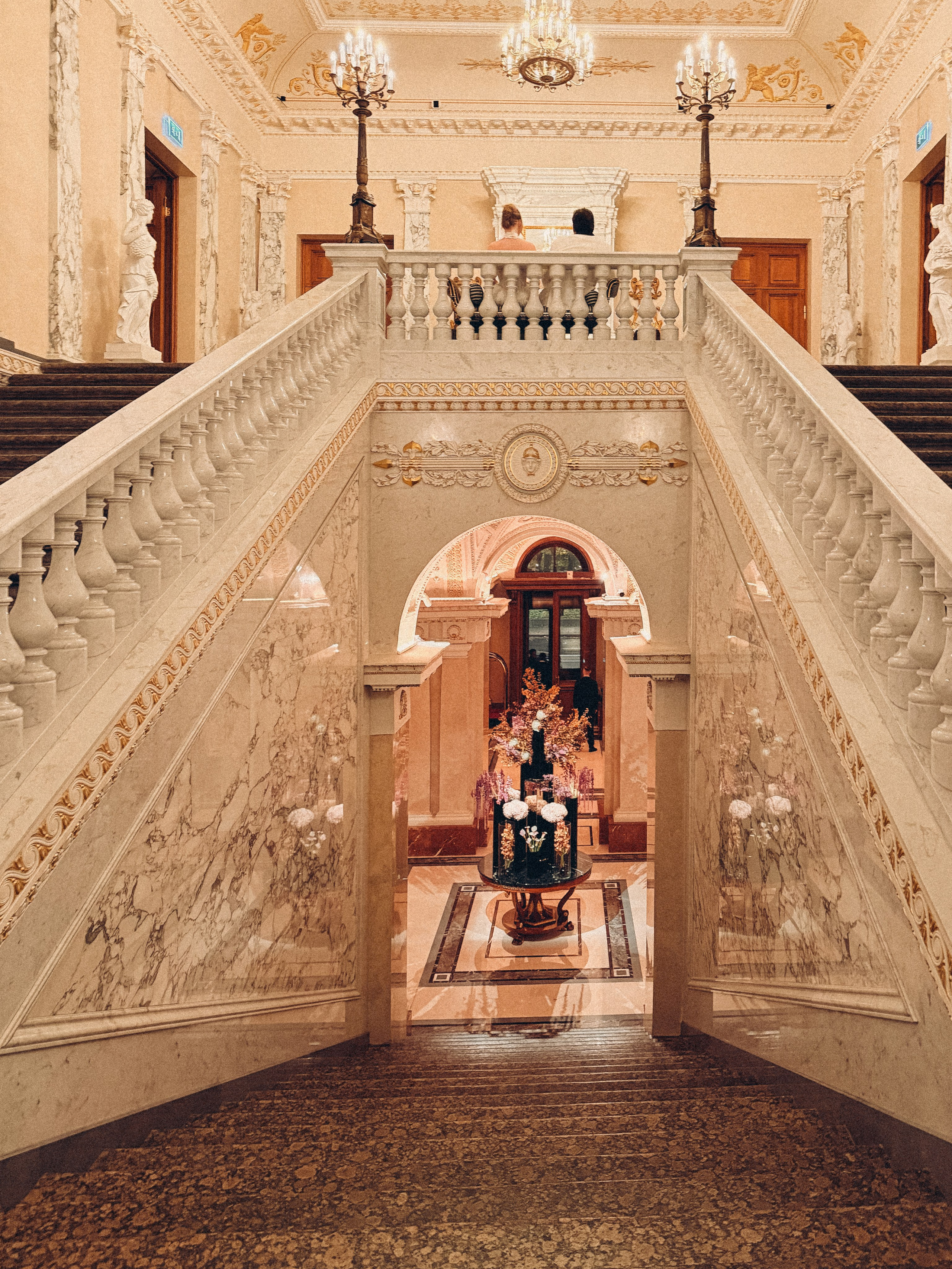 СВАДЕБНАЯ СЕРИЯ НСНЯТА НА ТЕЛЕФОН Four Seasons Lion Palace St. Petersburg 5*. Профессиональный фотограф, Санкт-Петербург — Виктория Богомолова