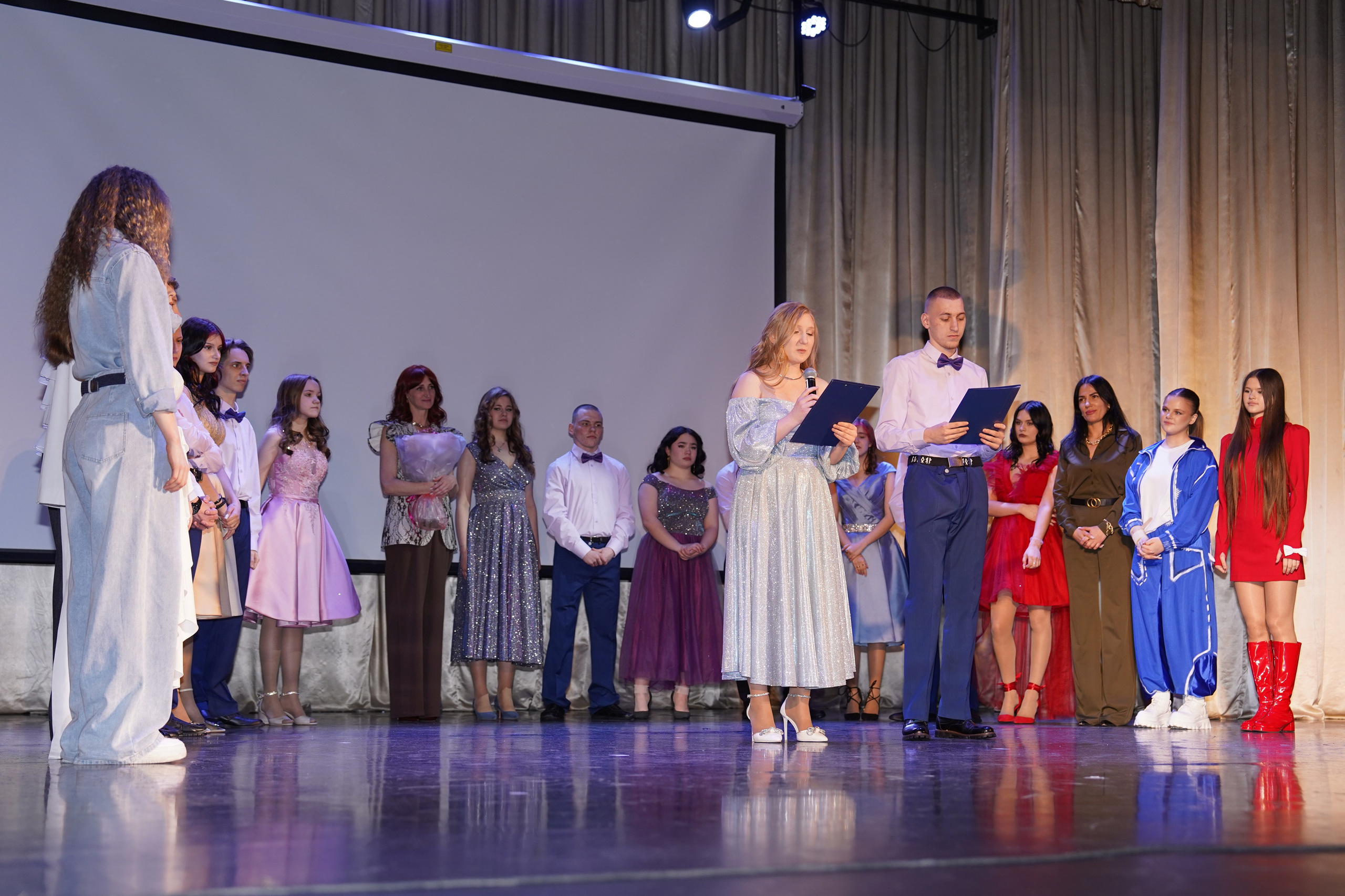 Благотворительный концерт. Главная