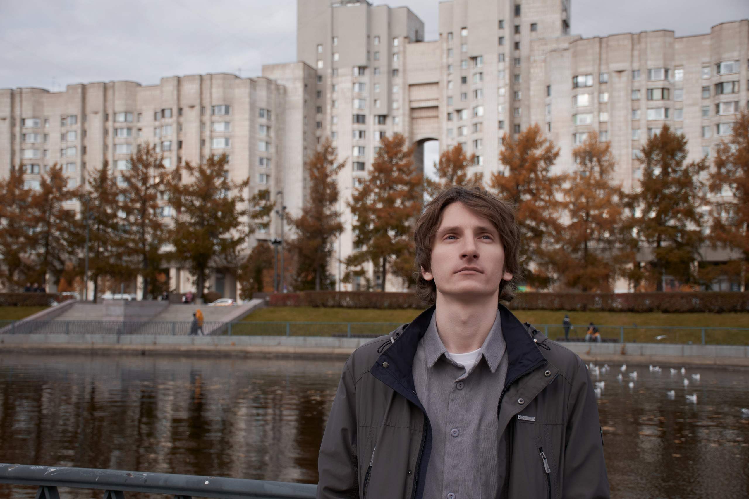 Стрит фотосессия на Смоленской набережной в Петербурге | Дмитрий. Сергей Ильин | Фотограф