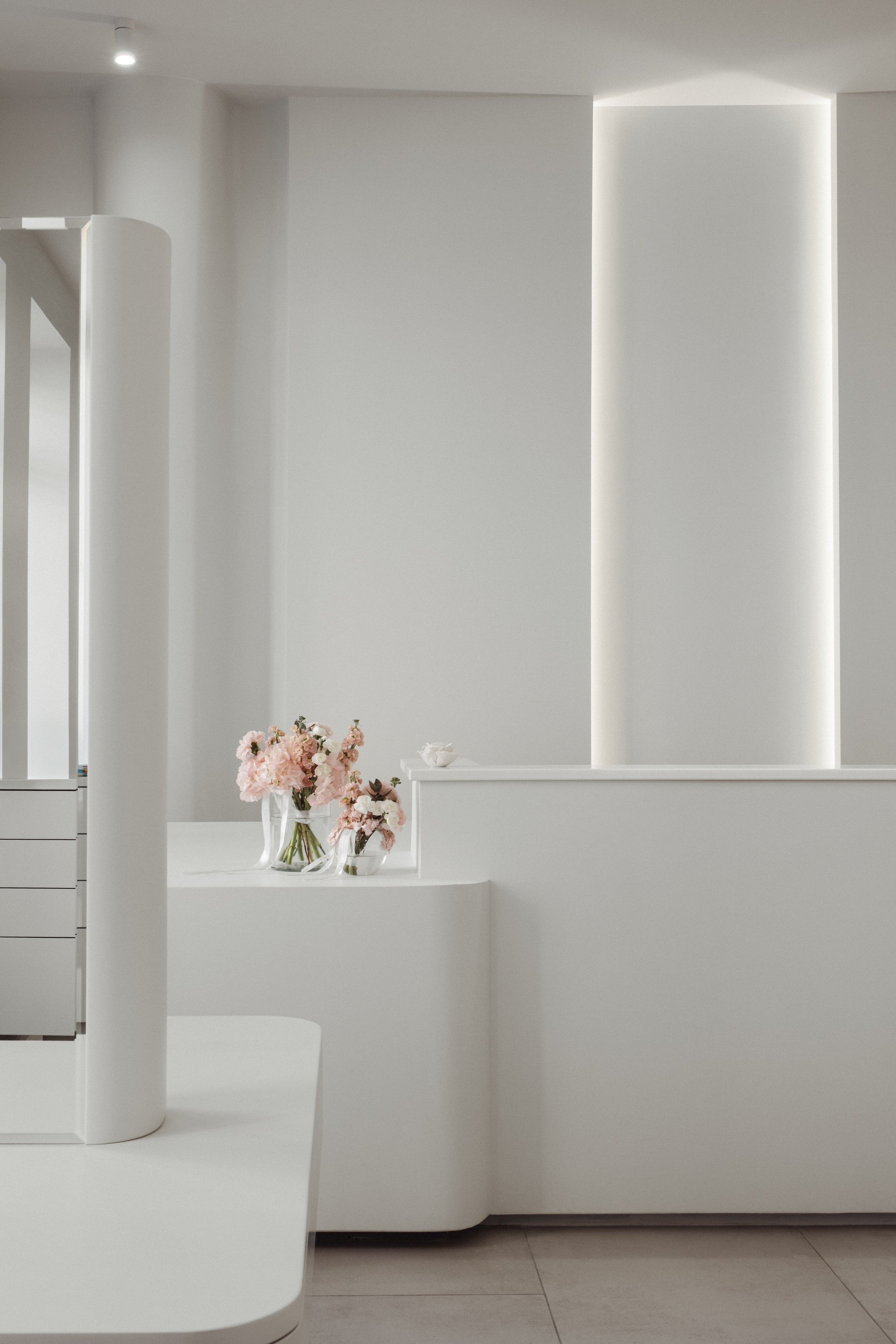 Accsessoriii Store in Vladikavkaz by Victoria Gigolayeva. Ekaterina Symidi. Interior Photographer