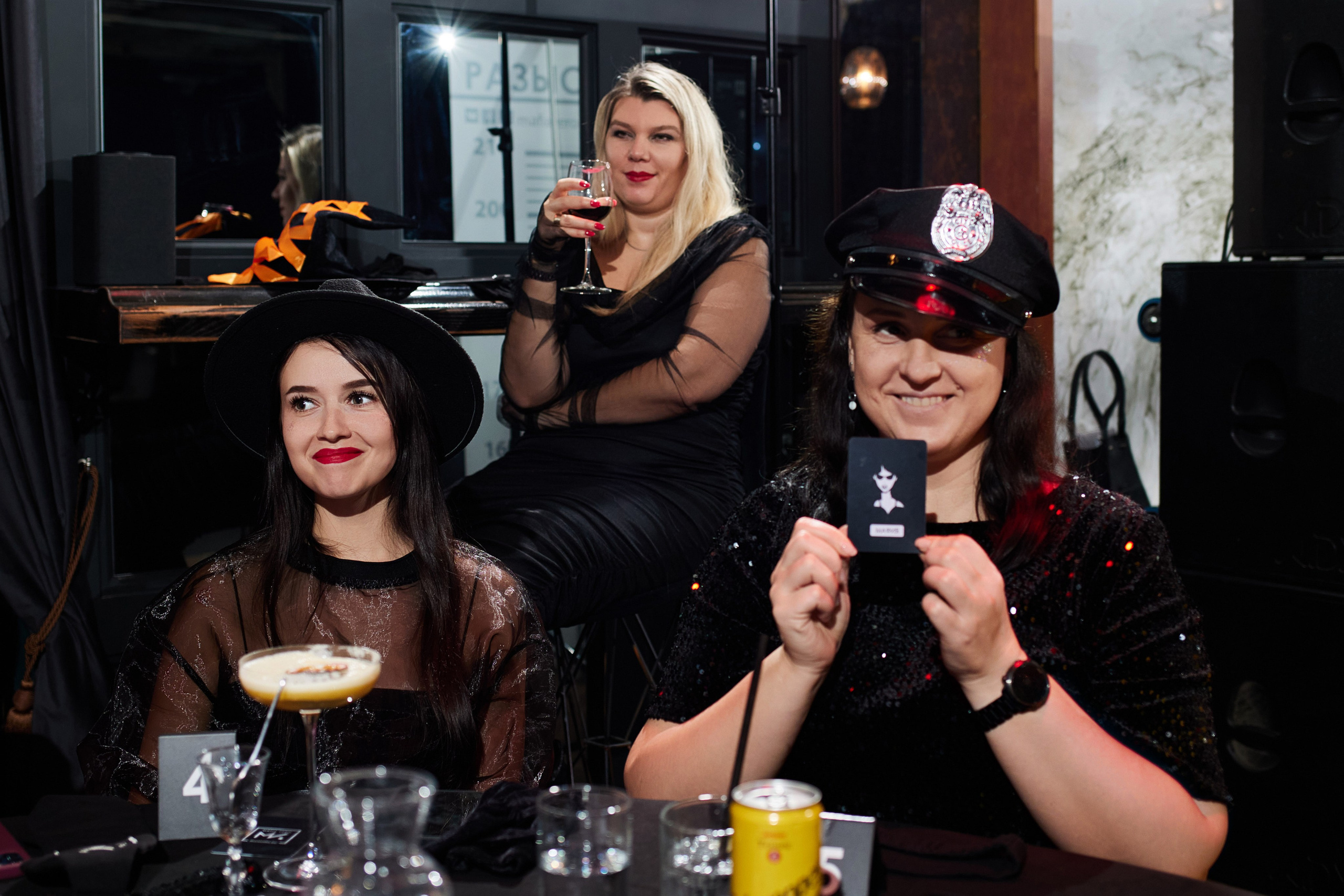 Клубные. Свадебная, репортажная фотосъемка и видеосъемка в Минске. Илья и Юлия Ширмановы. Фотограф | Видеограф | Минск