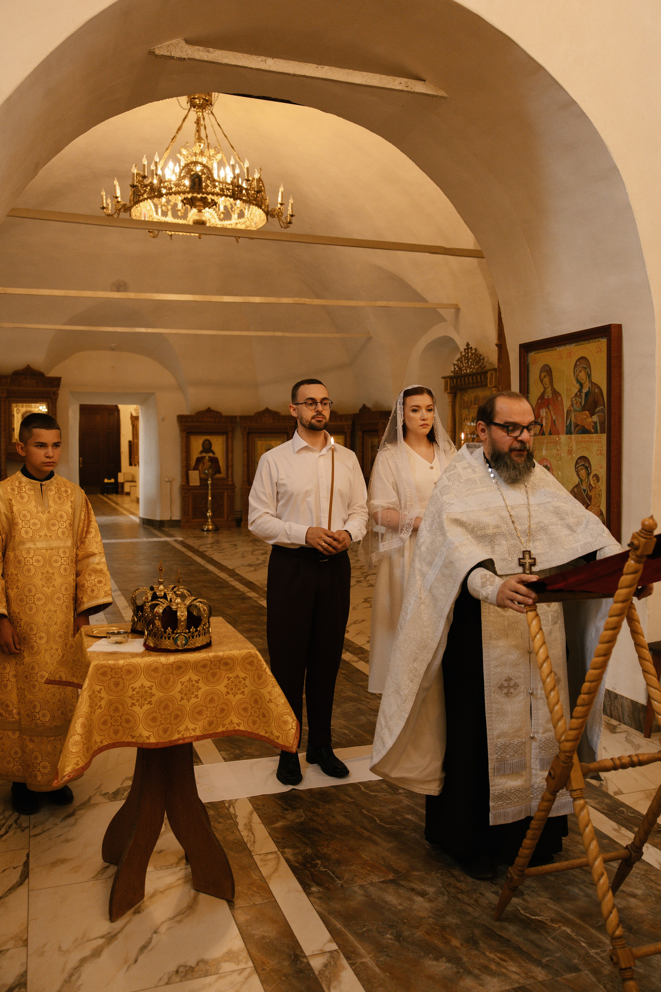 Таинство венчания Сергея и Дарьи. Фотограф Сотникова Вероника