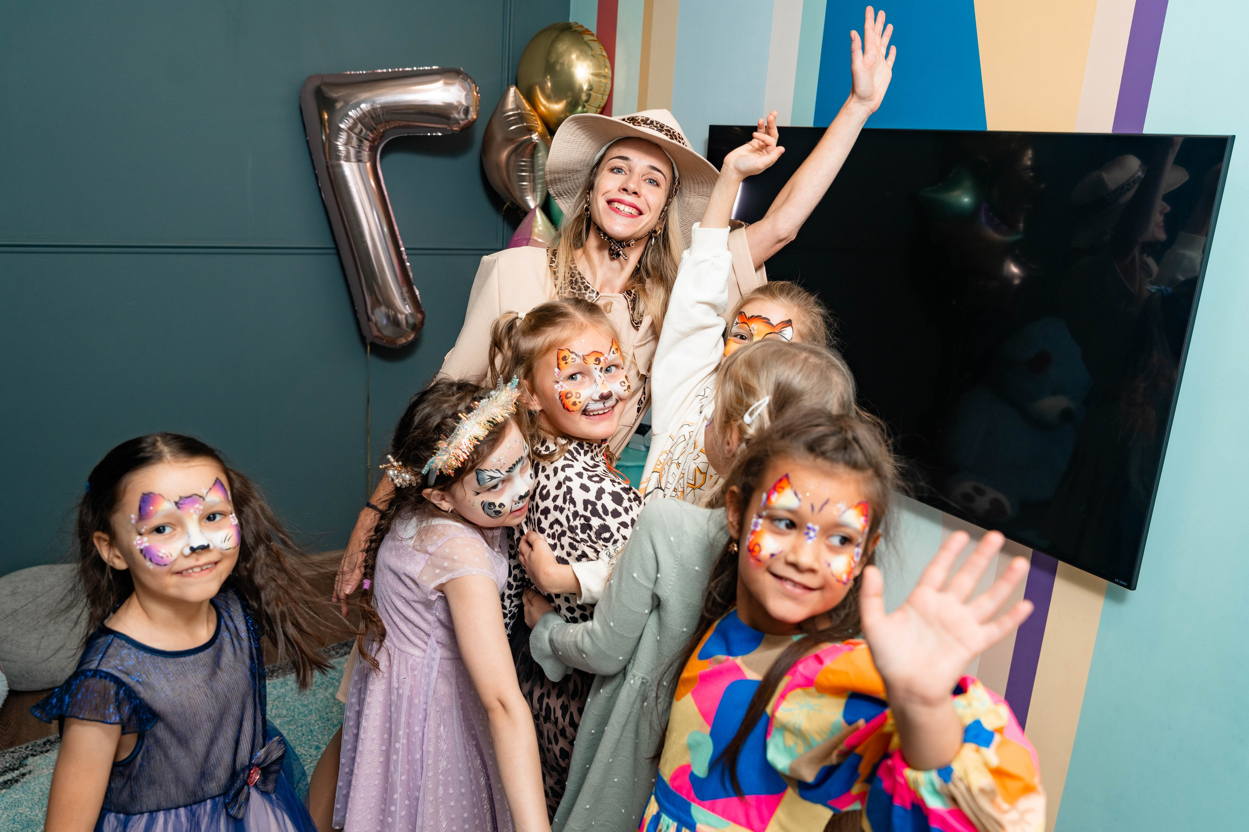 День Рождения Лауры в TiDi-клуб. Фотограф Никита Комаров