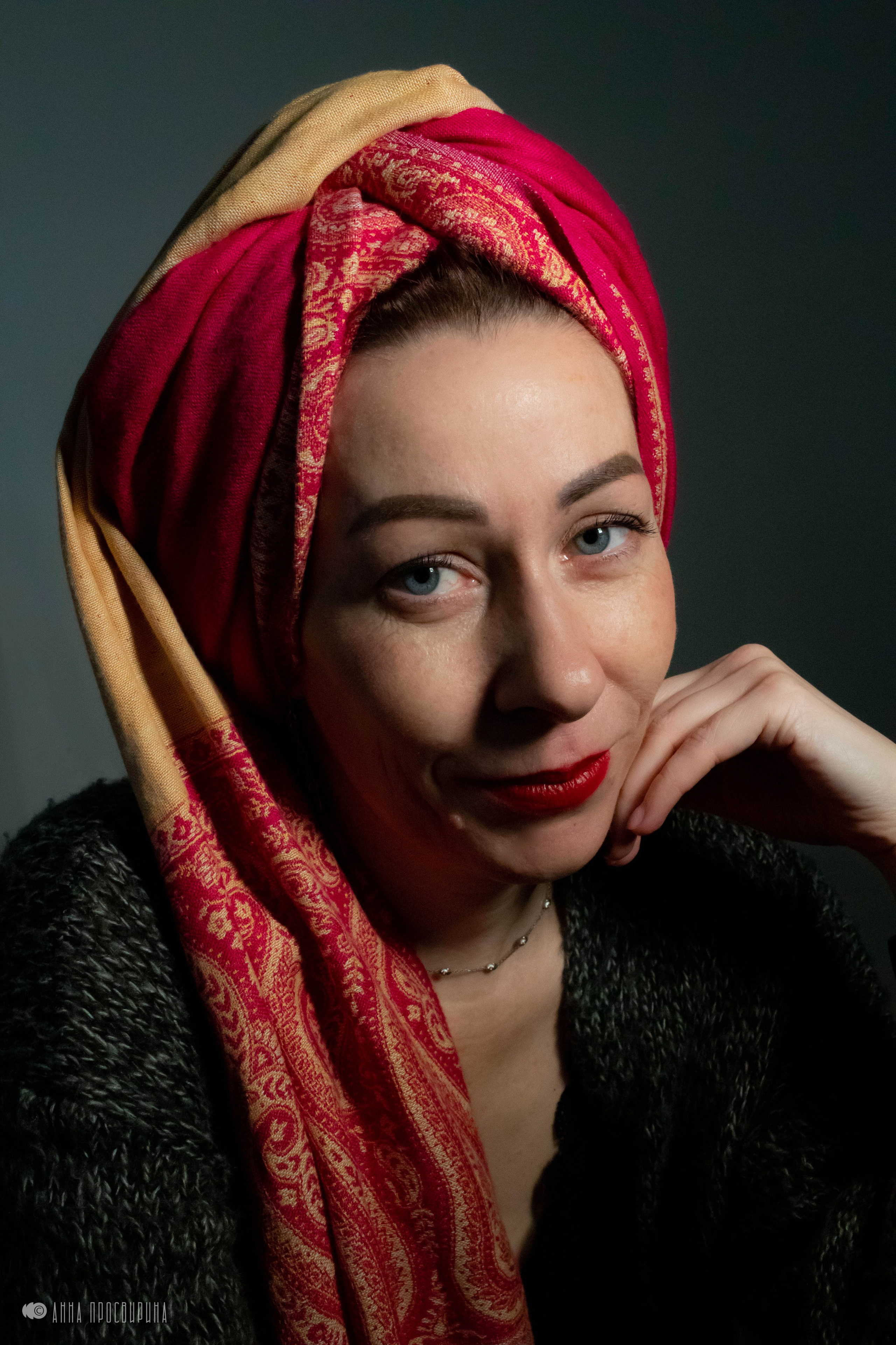 Домашняя фотосессия в низком ключе. Ваш фотограф в Санкт-Петербурге Анна Просвирина